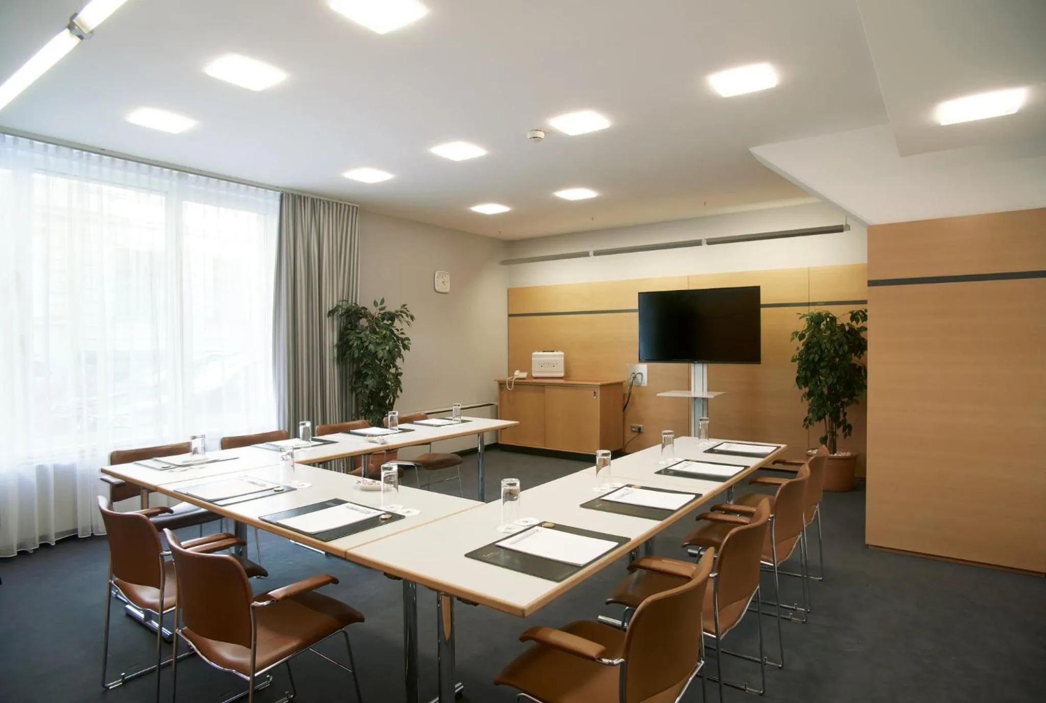 Meeting/conference room in Holiday Inn Vienna City by IHG