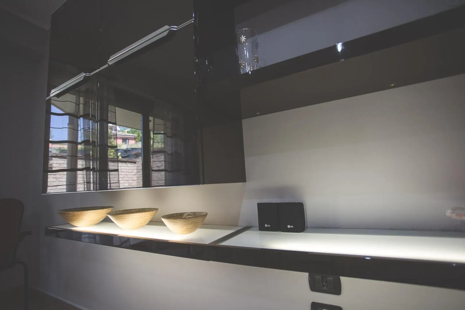 Communal lounge/ TV room, Bed in Villa Malù Città Sant Angelo camere confortevoli e parcheggio gratuito