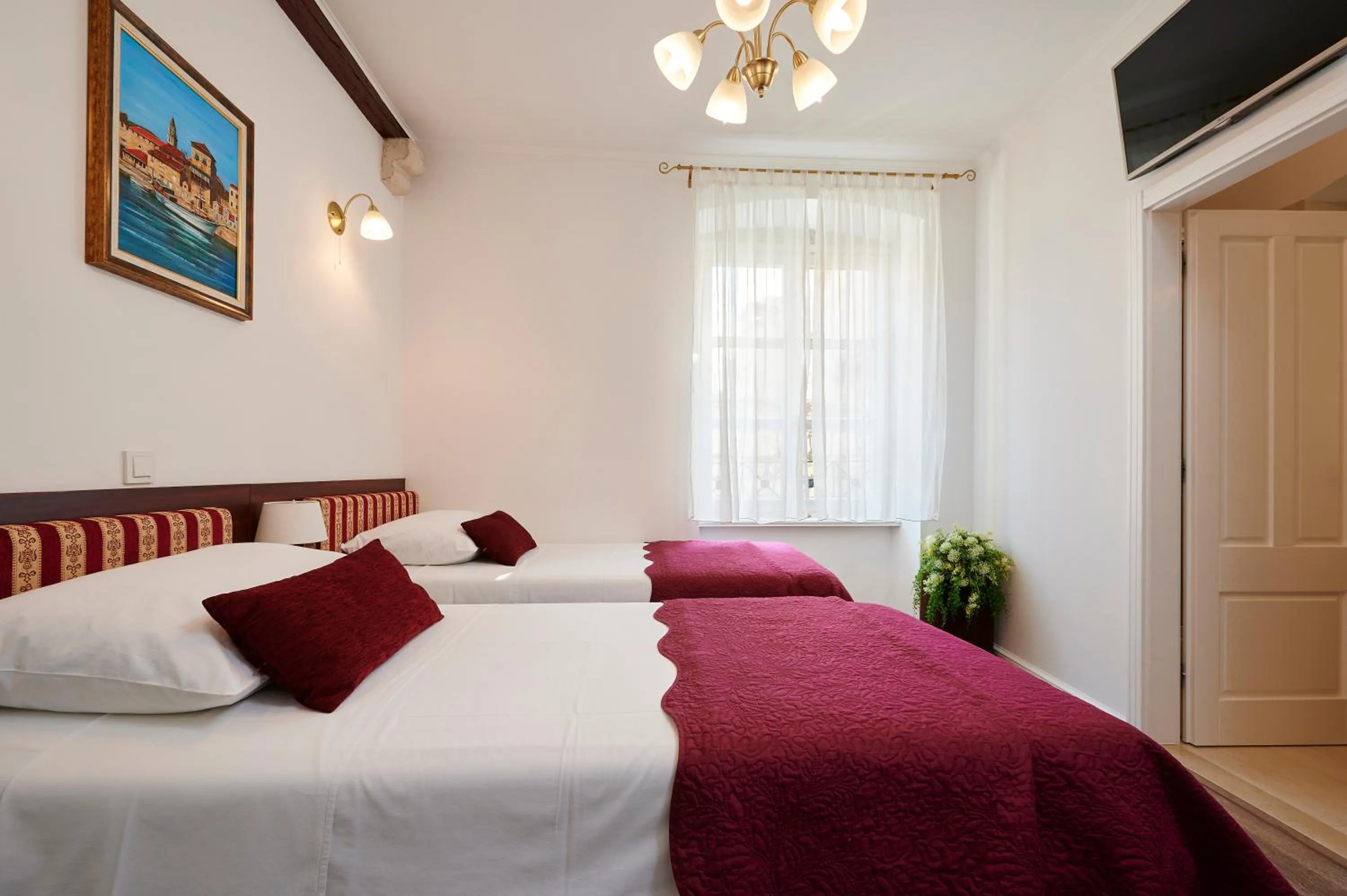 Bed in Palace Central Square