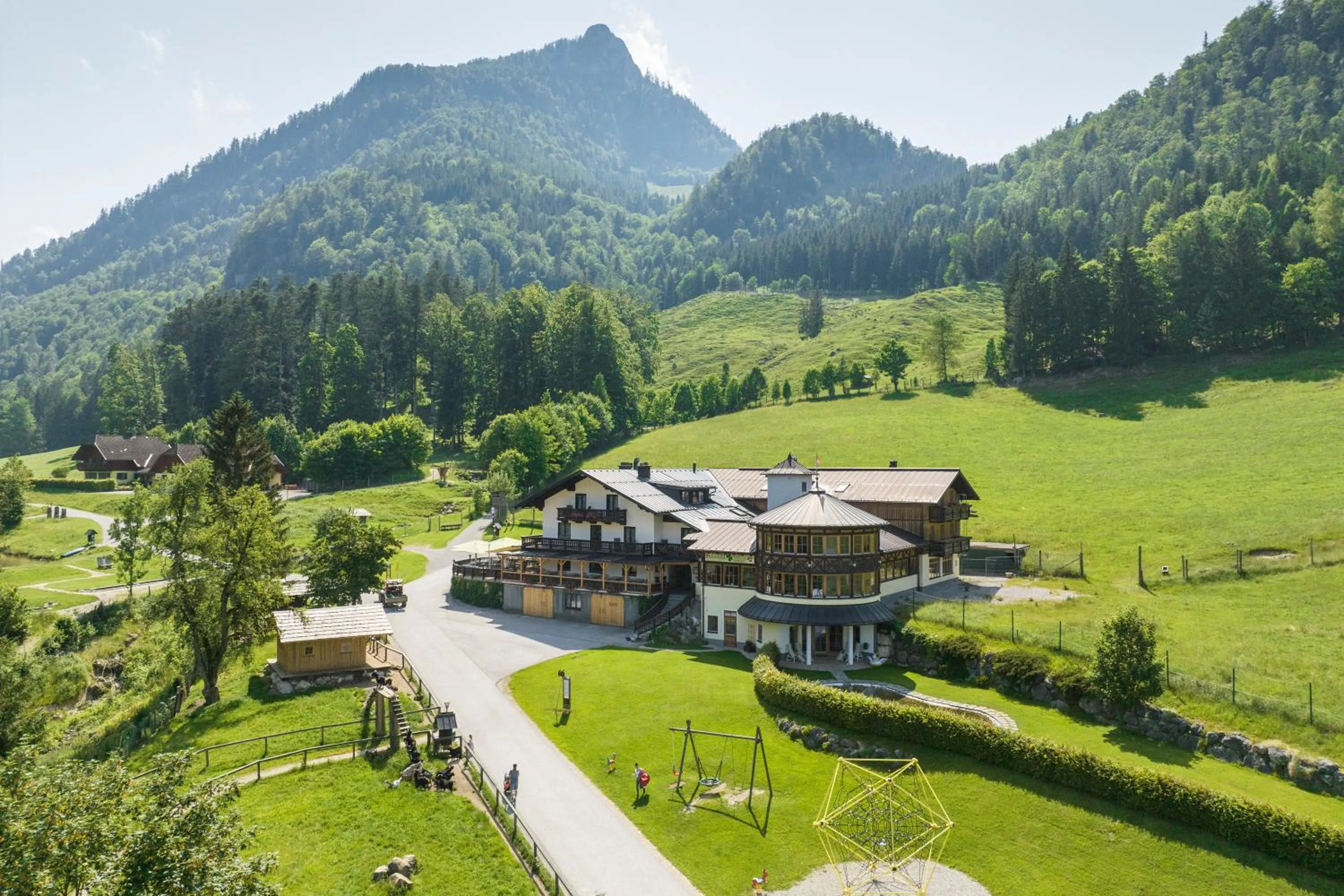 Staff in Gasthof Kleefeld