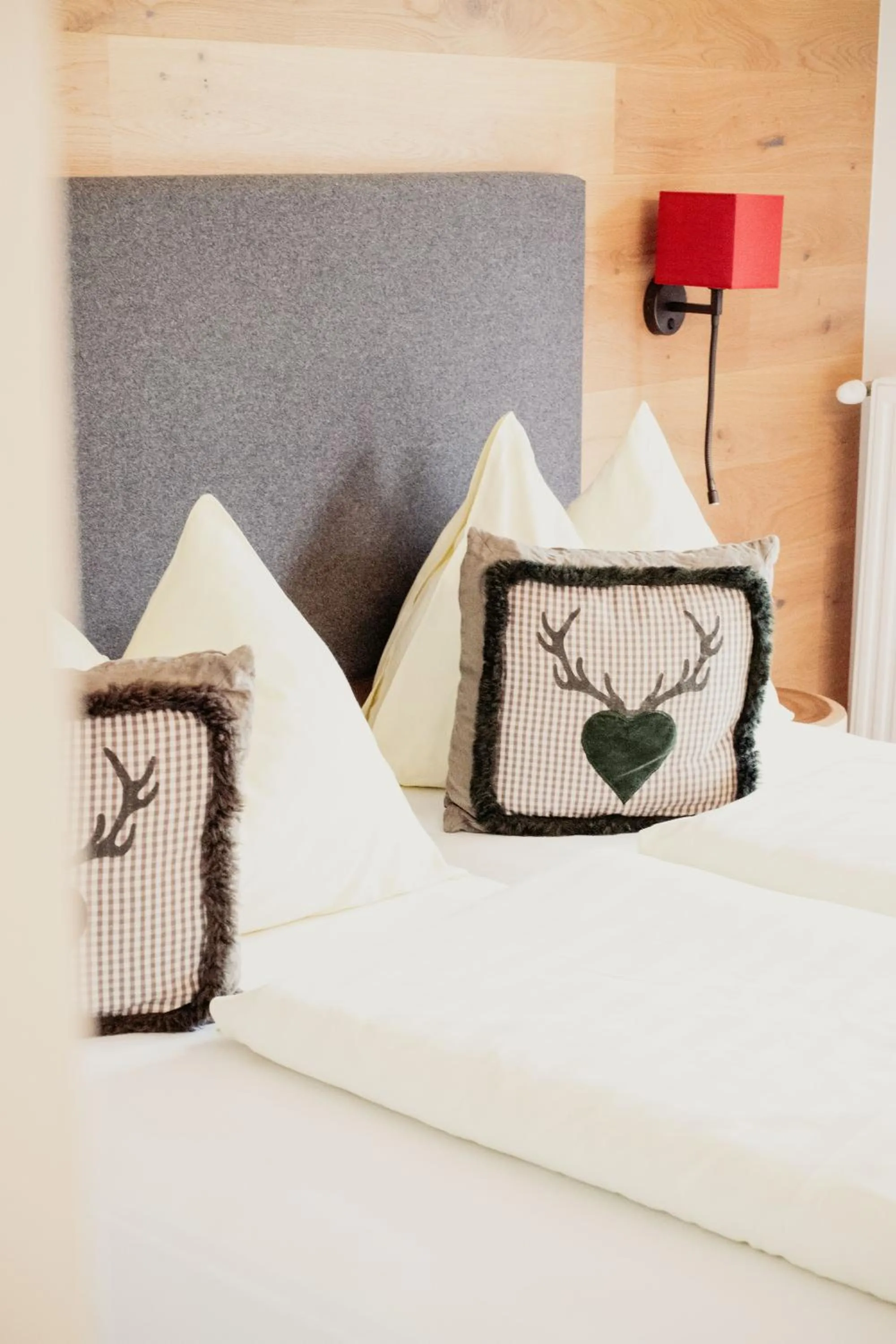 Photo of the whole room, Bed in Hotel Aberseehof