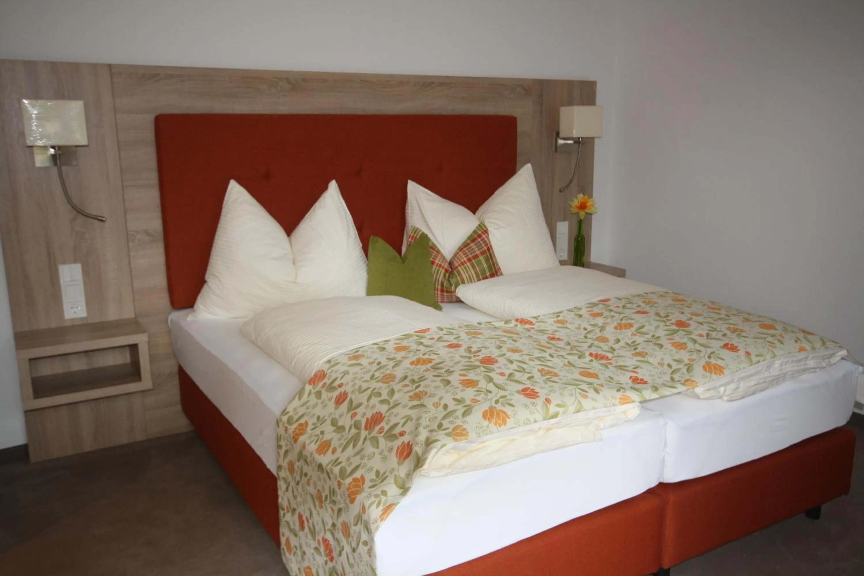 Photo of the whole room, Bed in Hotel Aberseehof