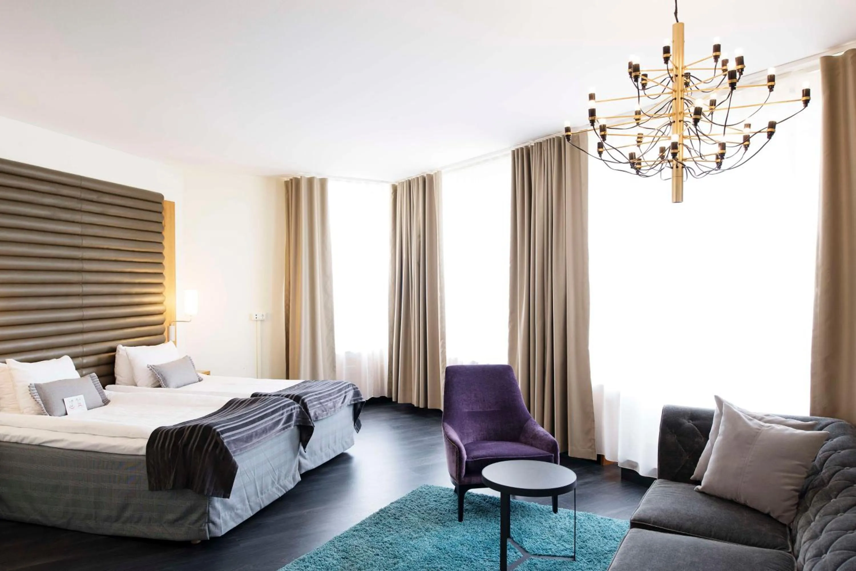 Bedroom, Bed in Scandic Crown