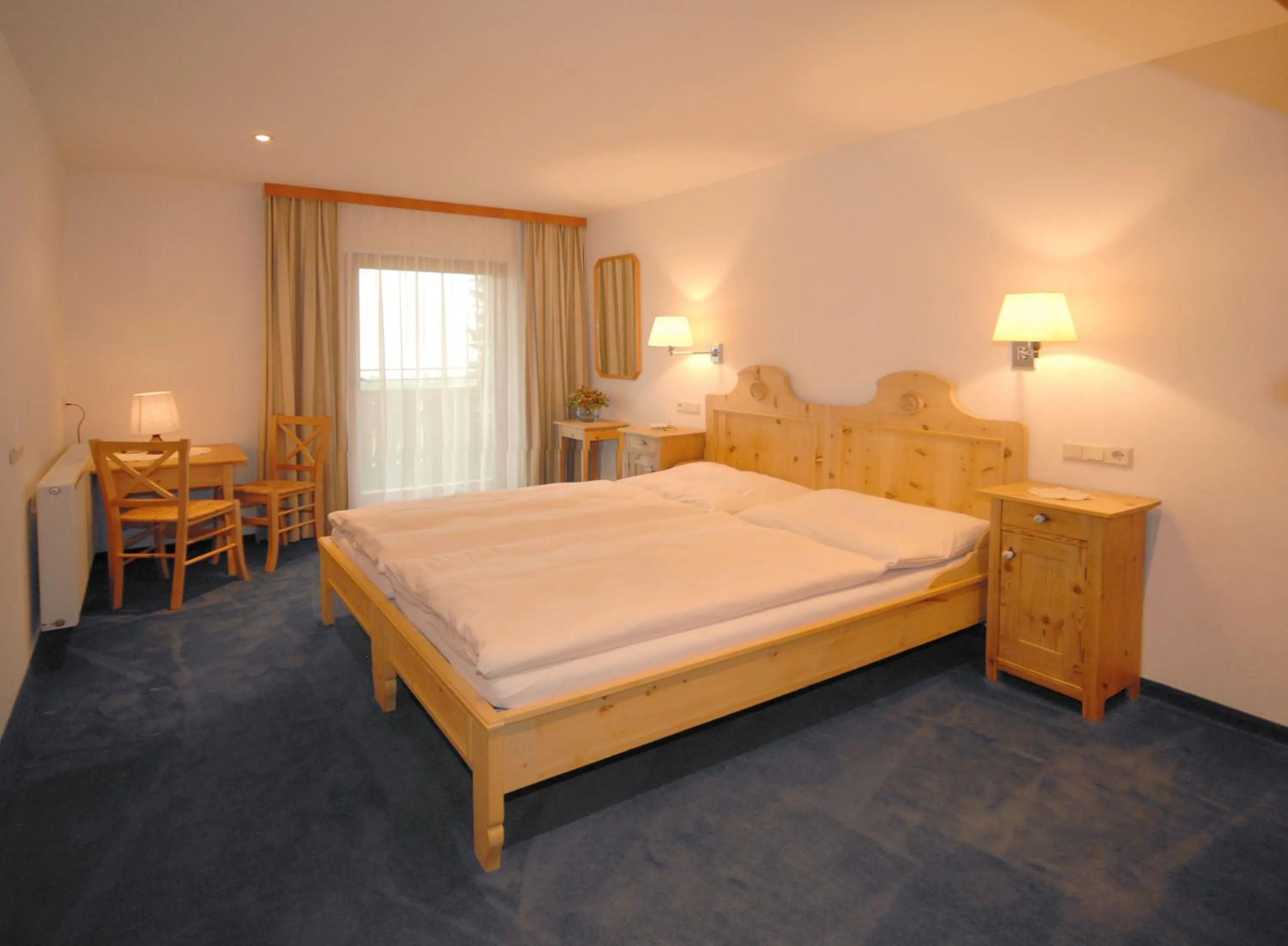 Bedroom, Bed in Landhotel Kielhuberhof