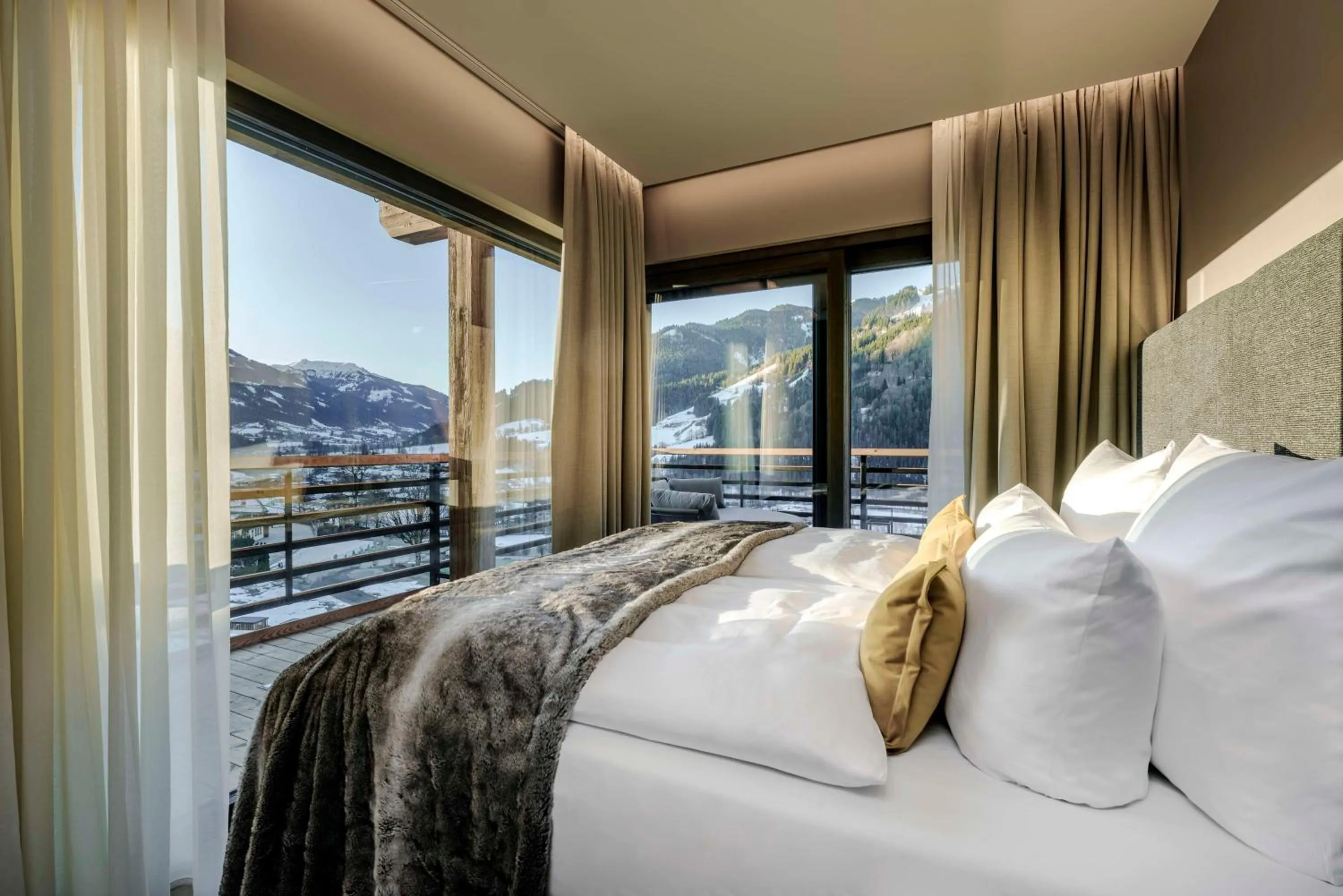 Photo of the whole room, Bed in Grand Tirolia Kitzbühel - Member of Hommage Luxury Hotels Collection