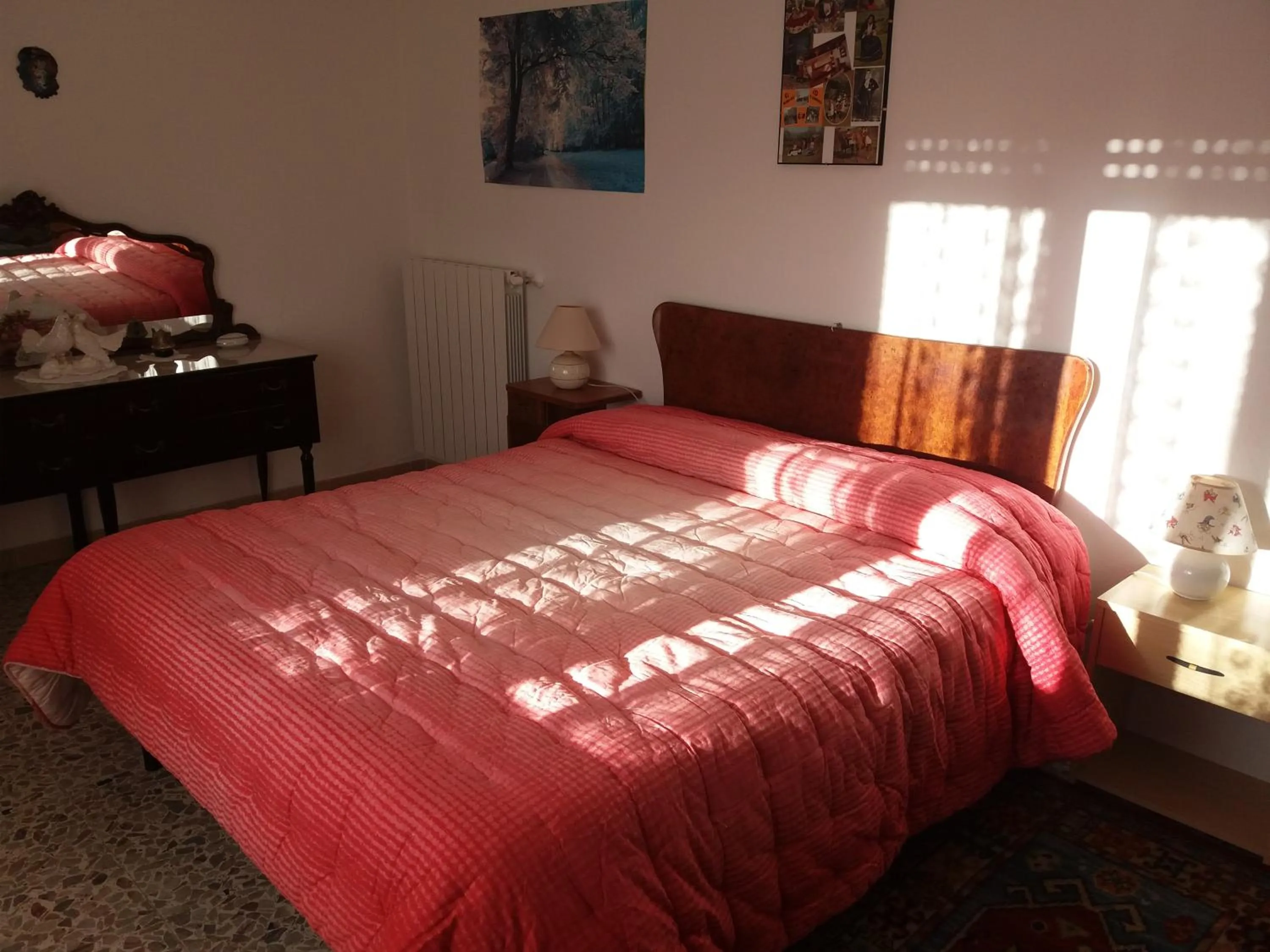 Photo of the whole room, Bed in Sa Nuche