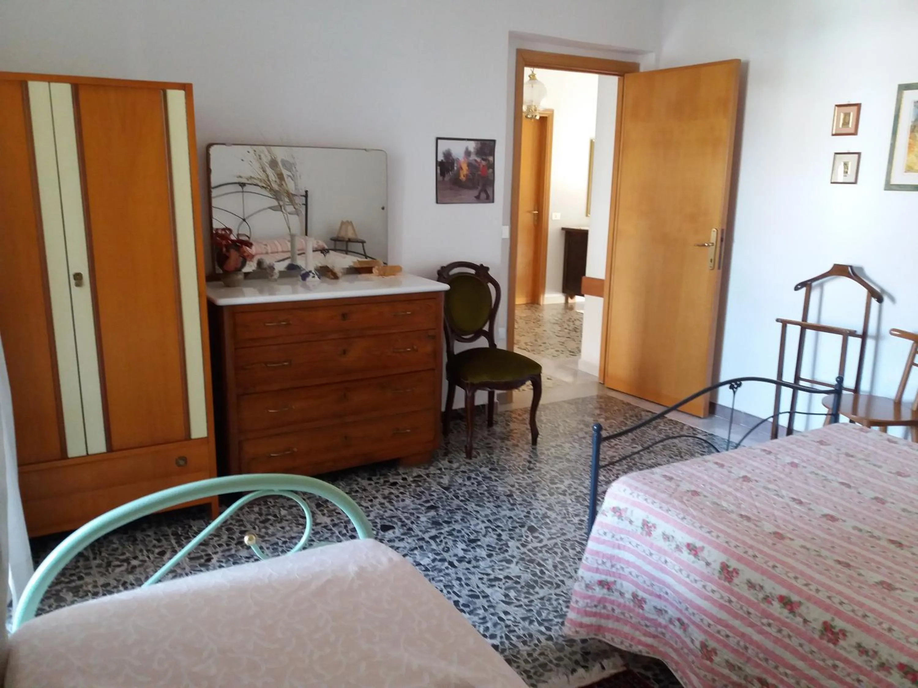 Photo of the whole room, Bed in Sa Nuche