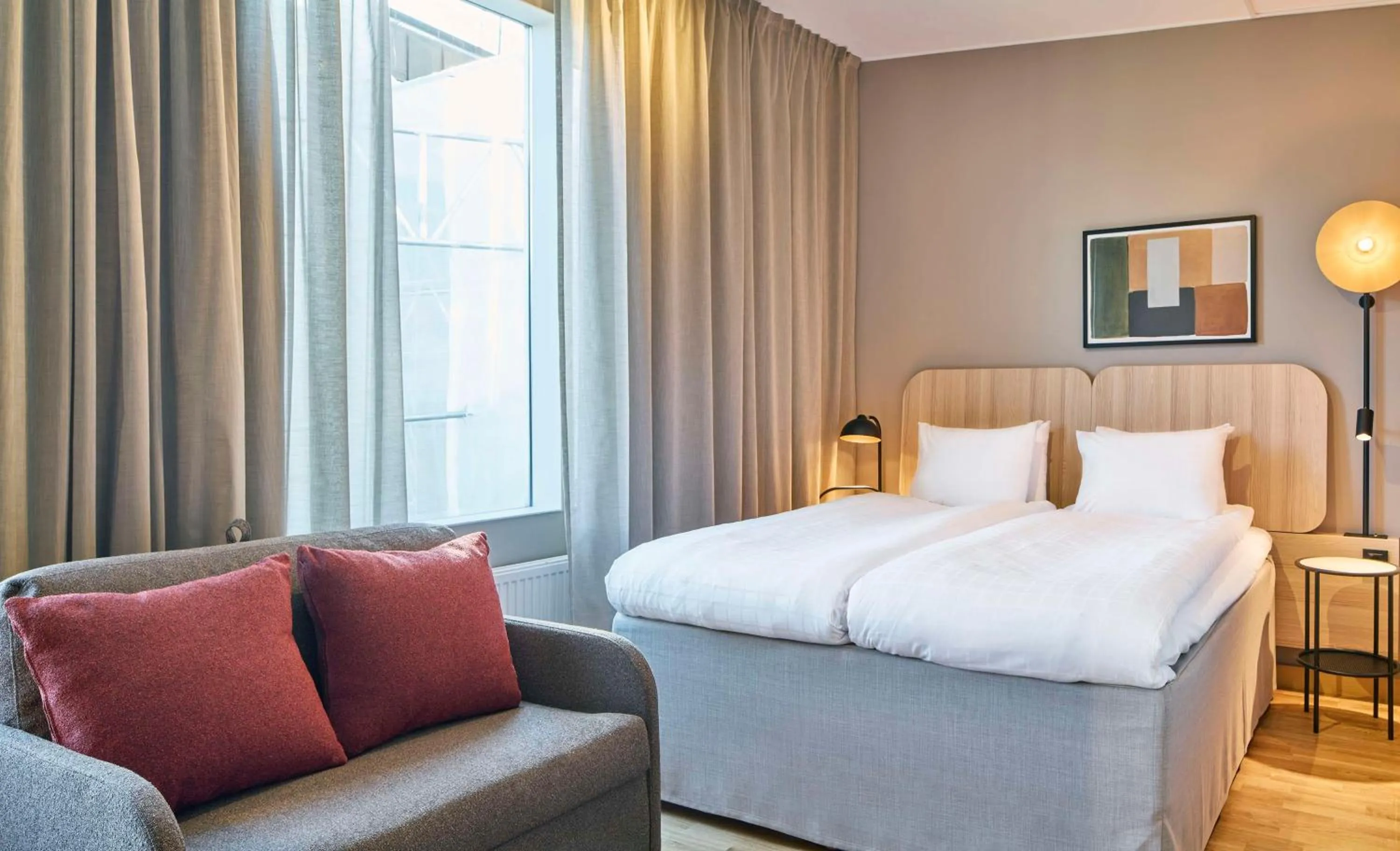 Bedroom, Bed in Scandic Wallin