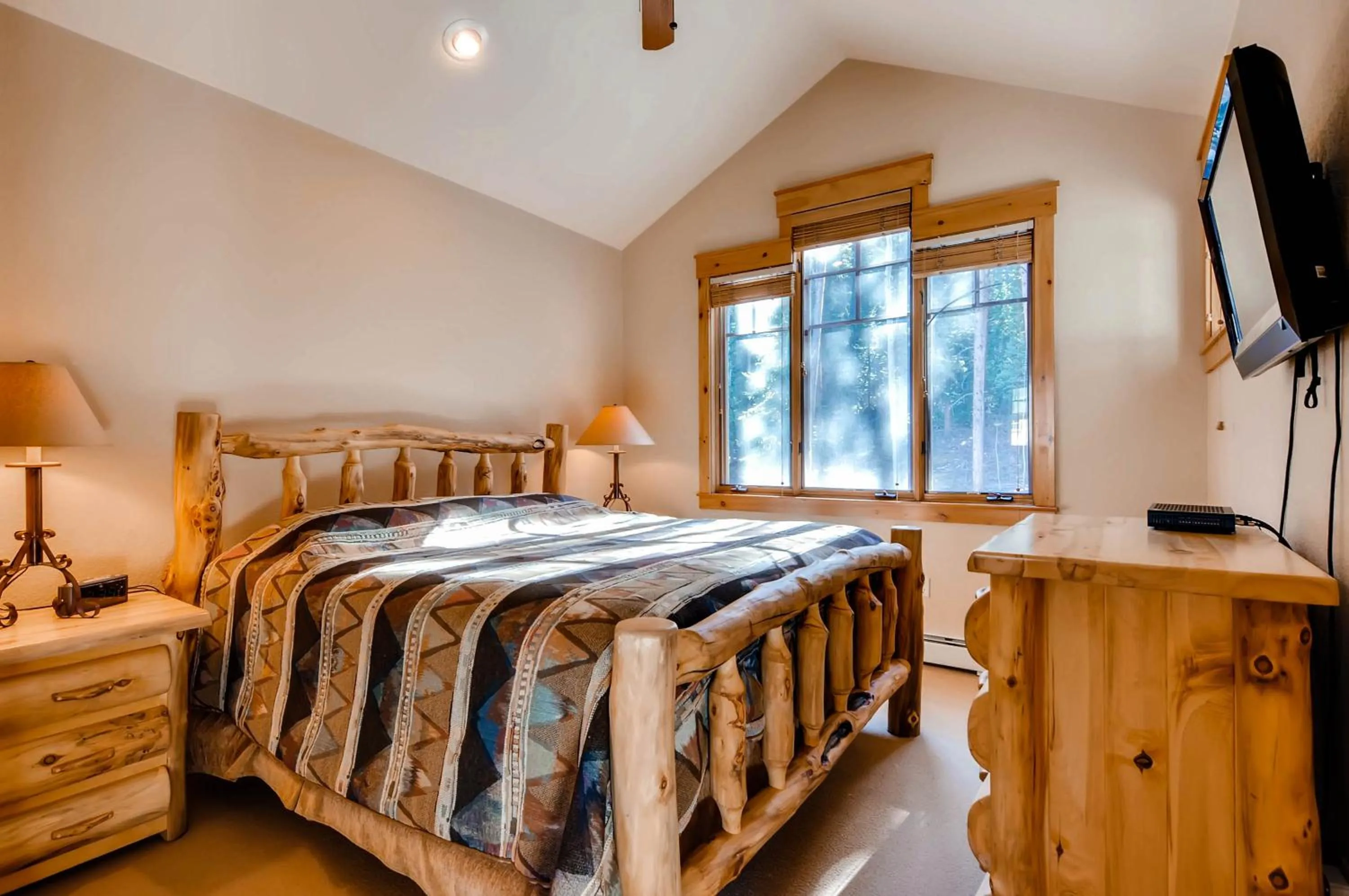 Bed in Keystone Private Homes by Vail Resorts