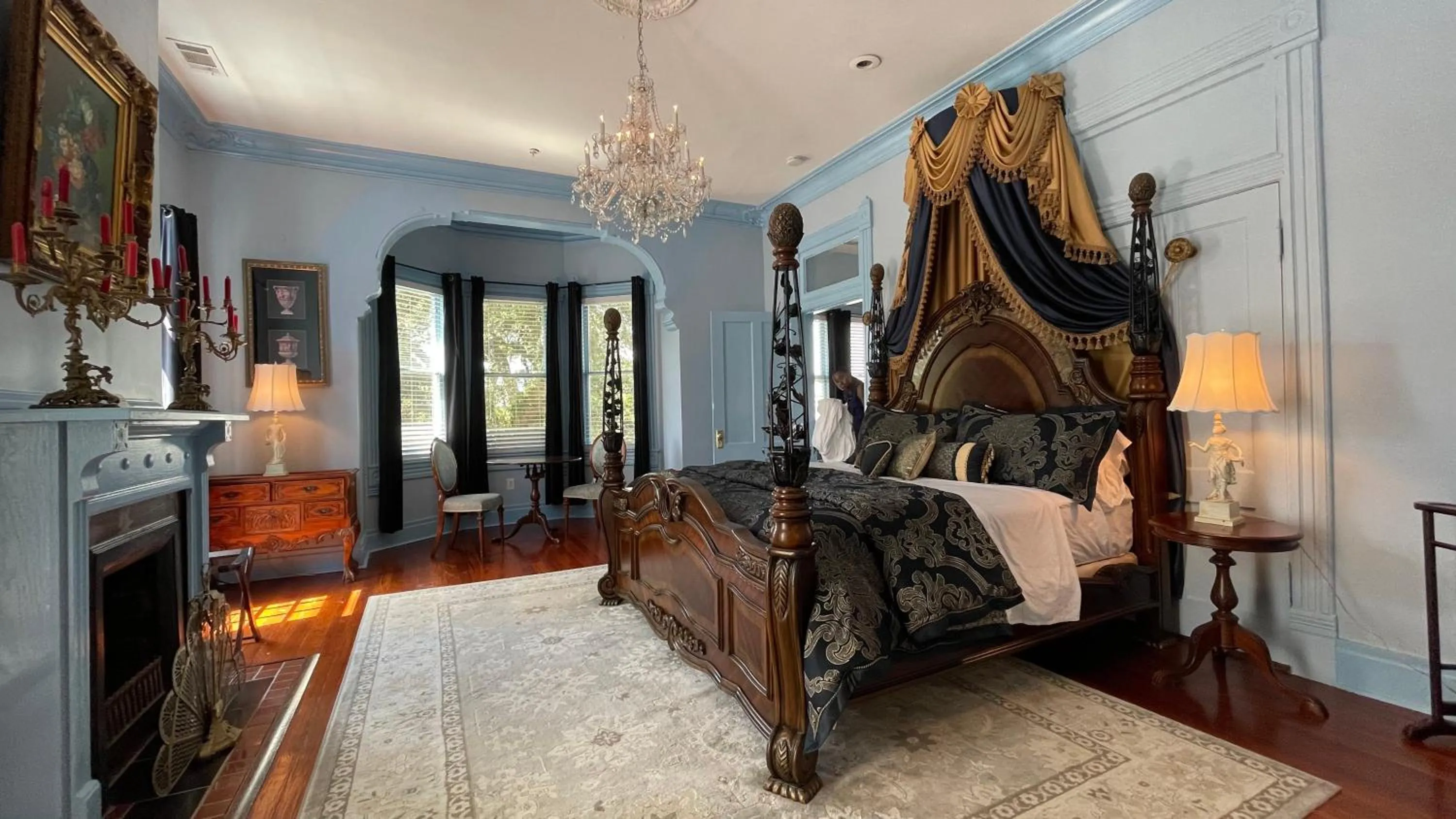 Bed in Amethyst Garden