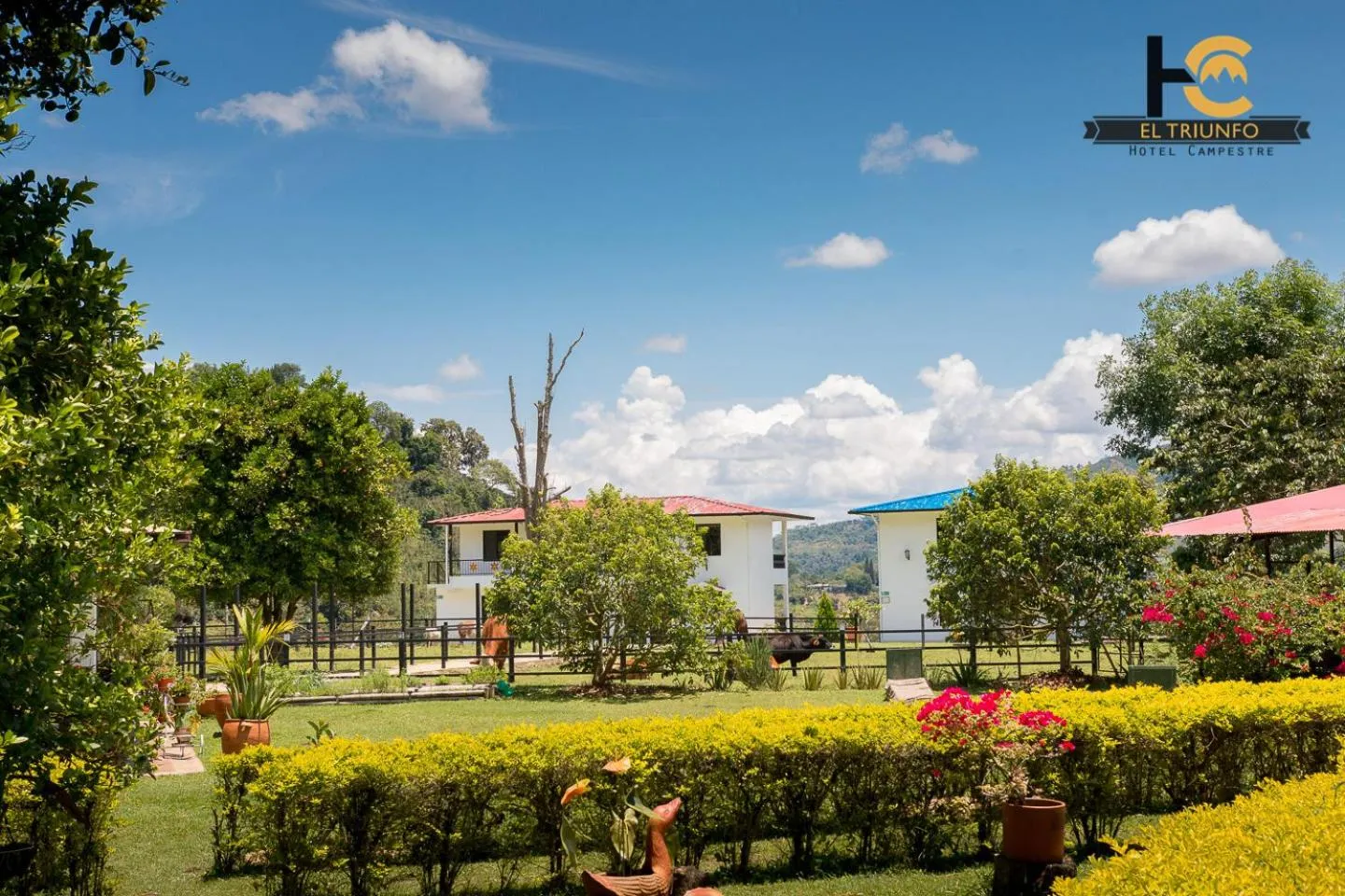 Property building in Hotel Campestre El Triunfo