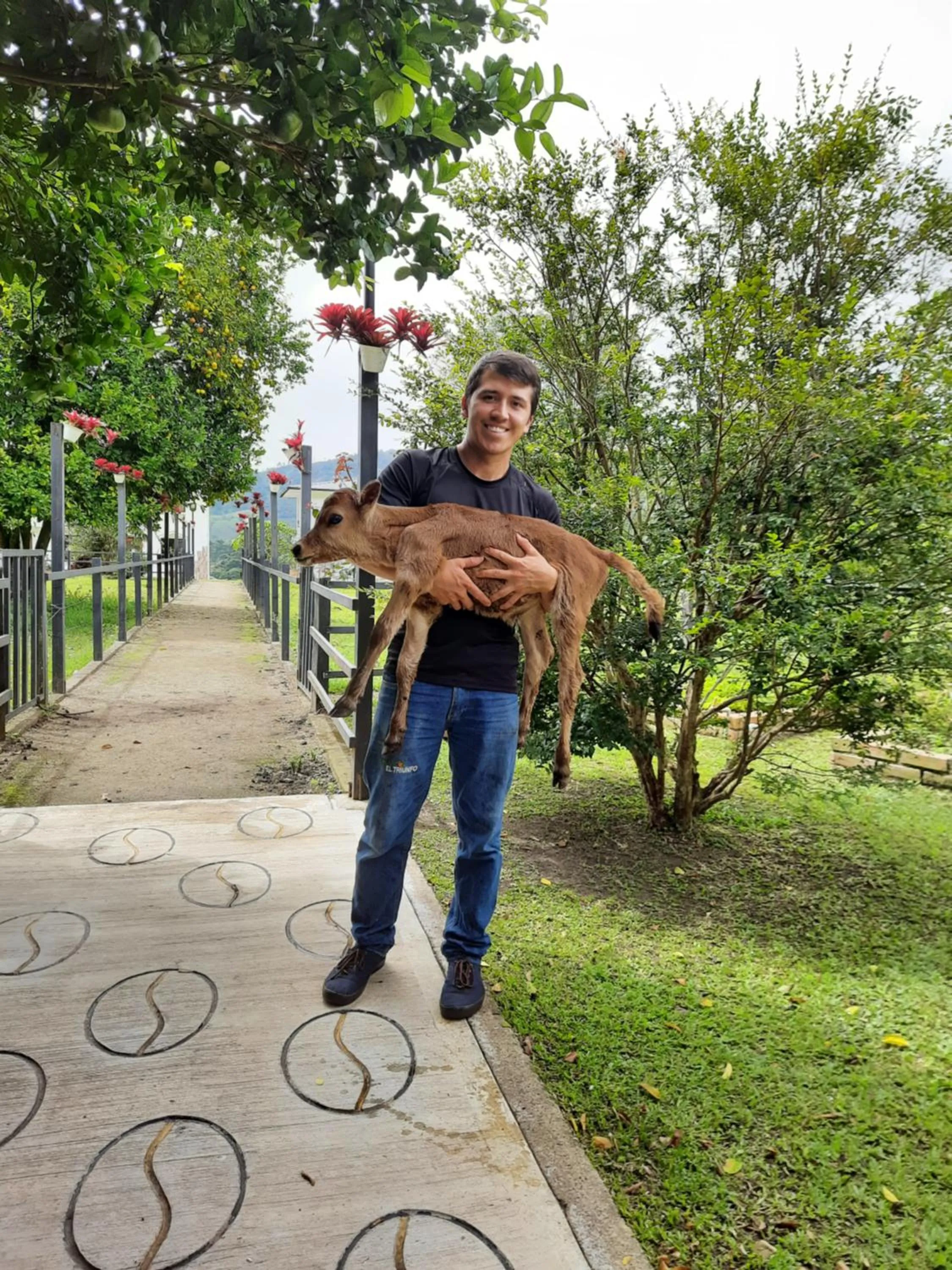 People in Hotel Campestre El Triunfo
