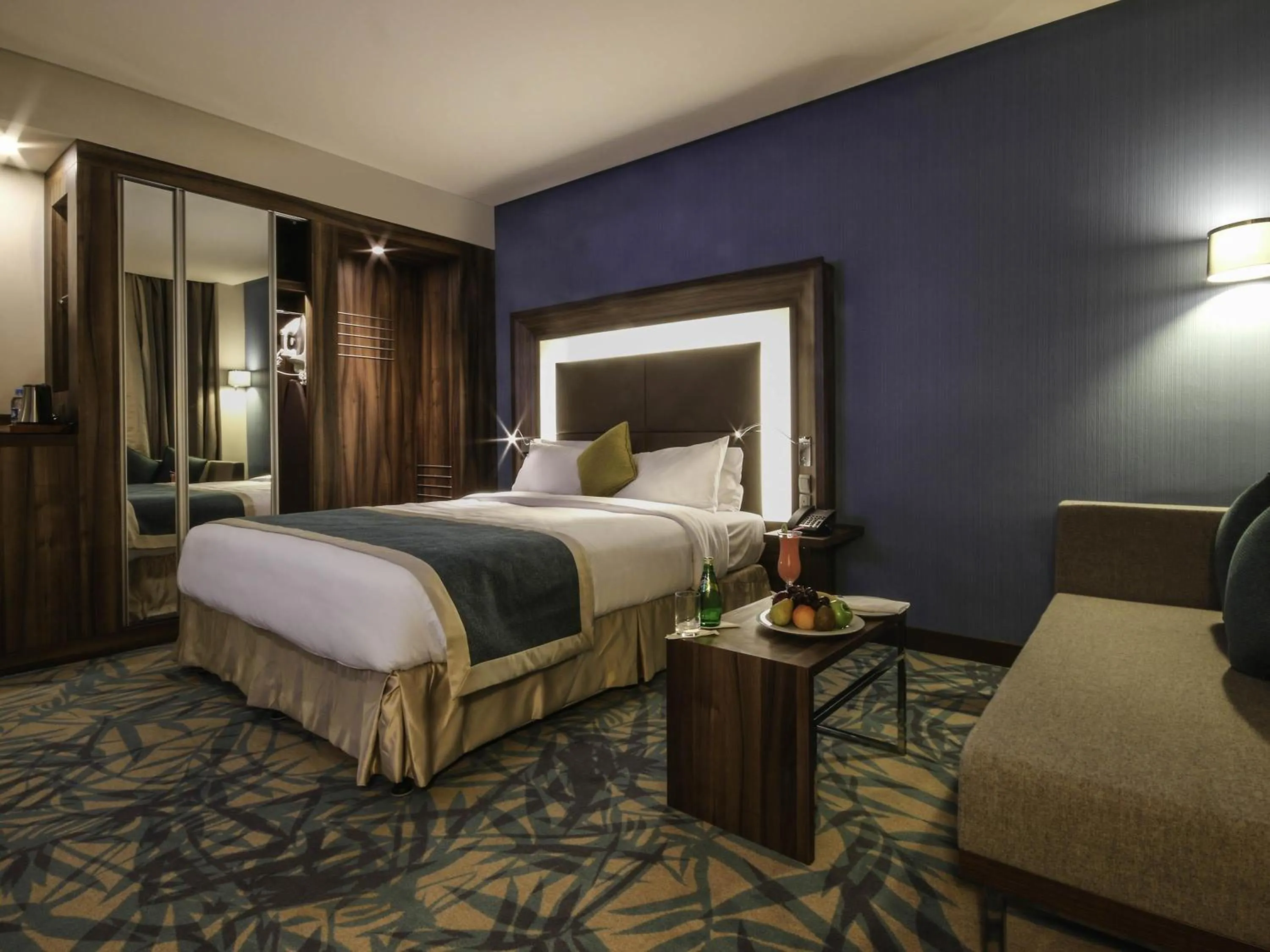 Property building, Bed in Novotel Yanbu Albahr