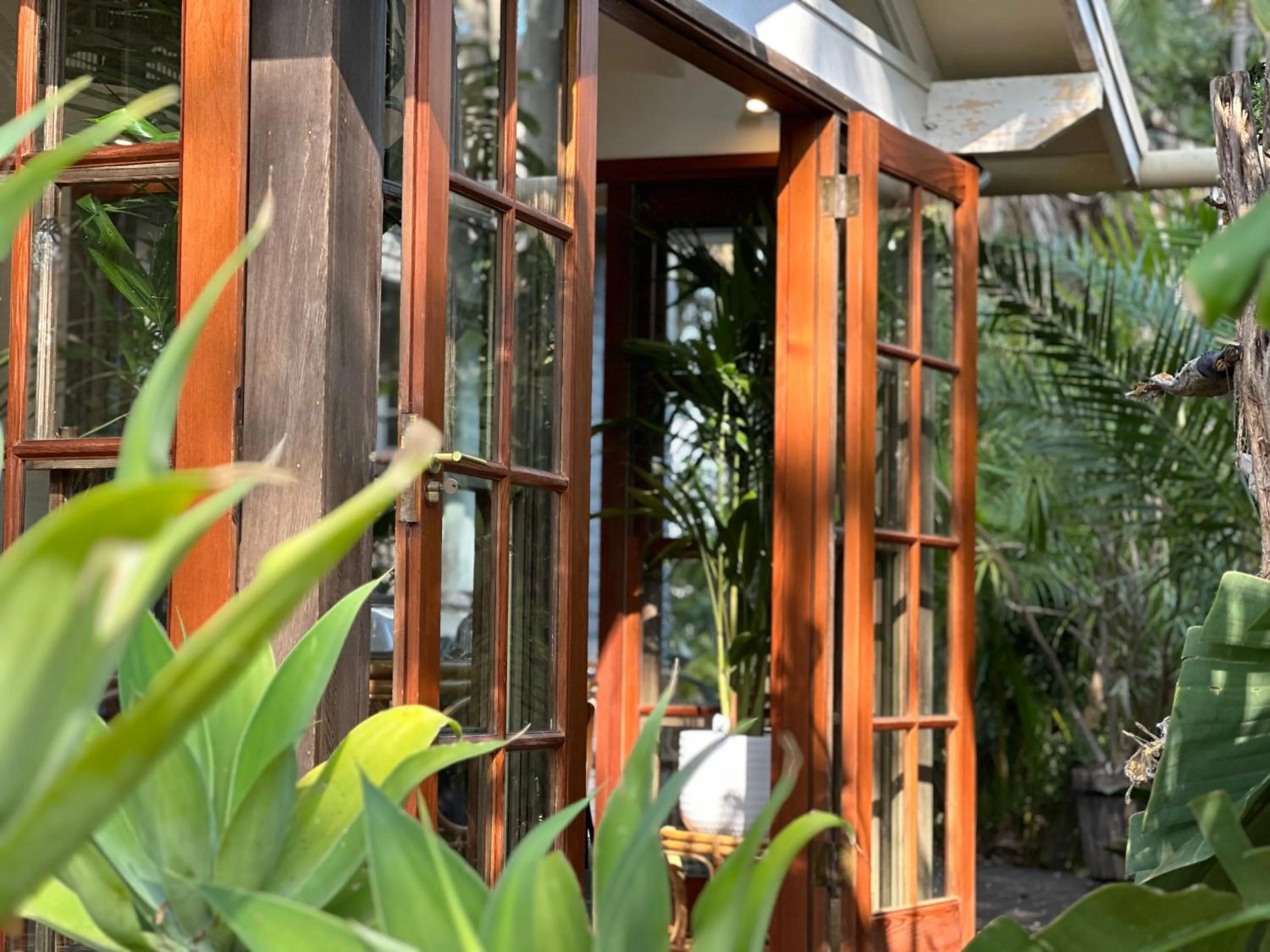 Breakfast in Palm Beach Bed & Breakfast