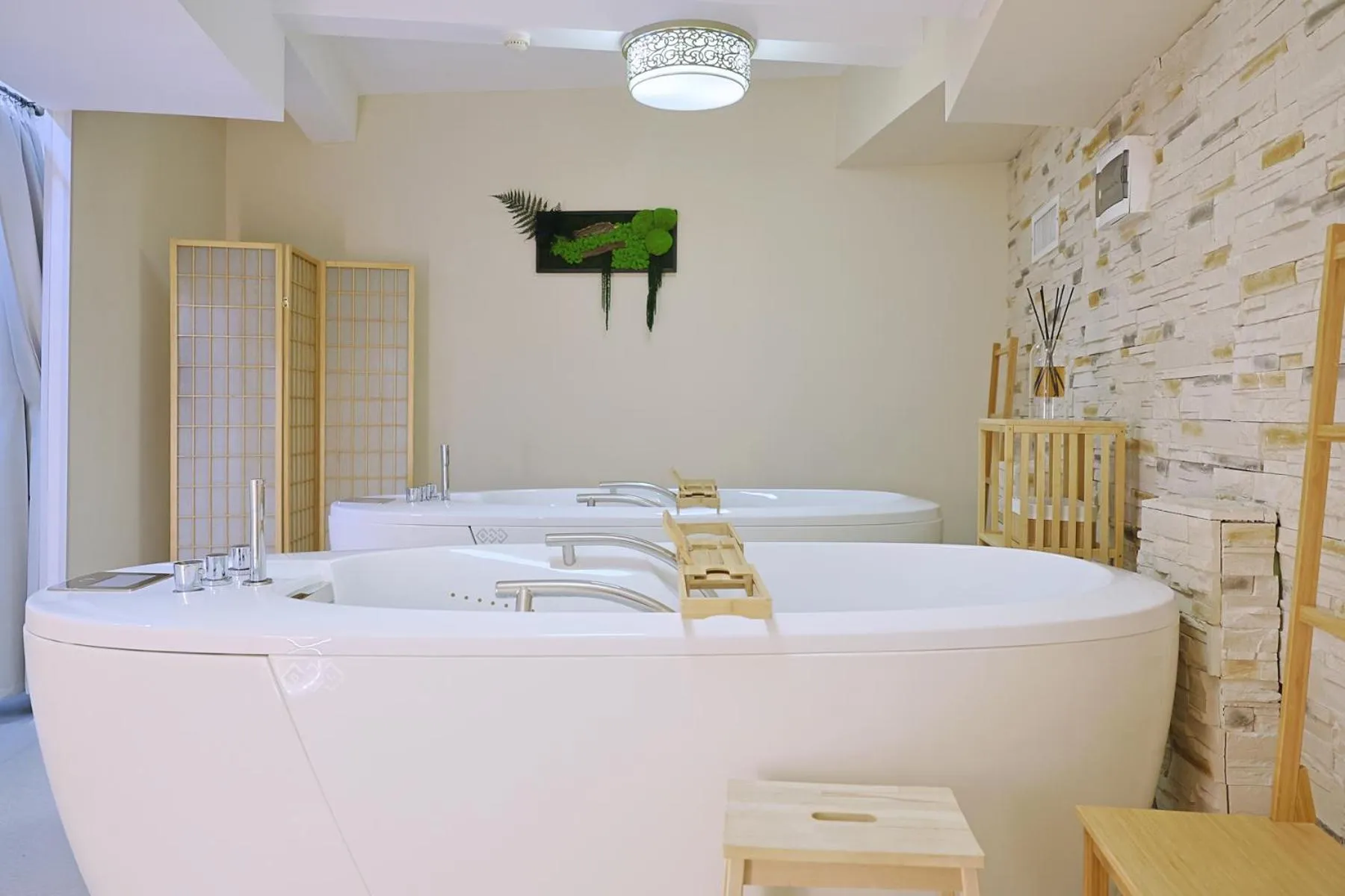 Bed in Potaissa Hotel