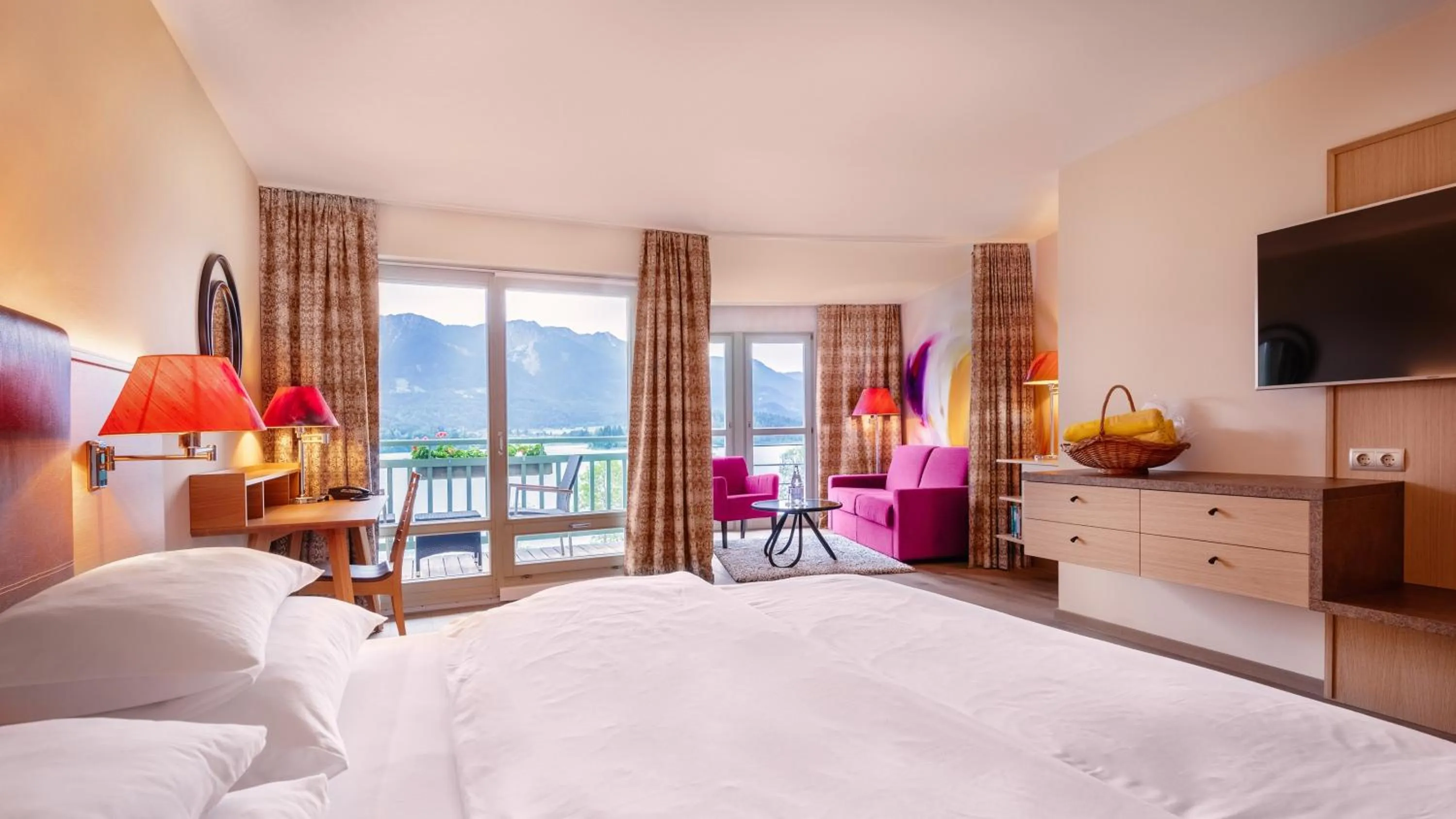 Photo of the whole room, Bed in Hotel Karnerhof