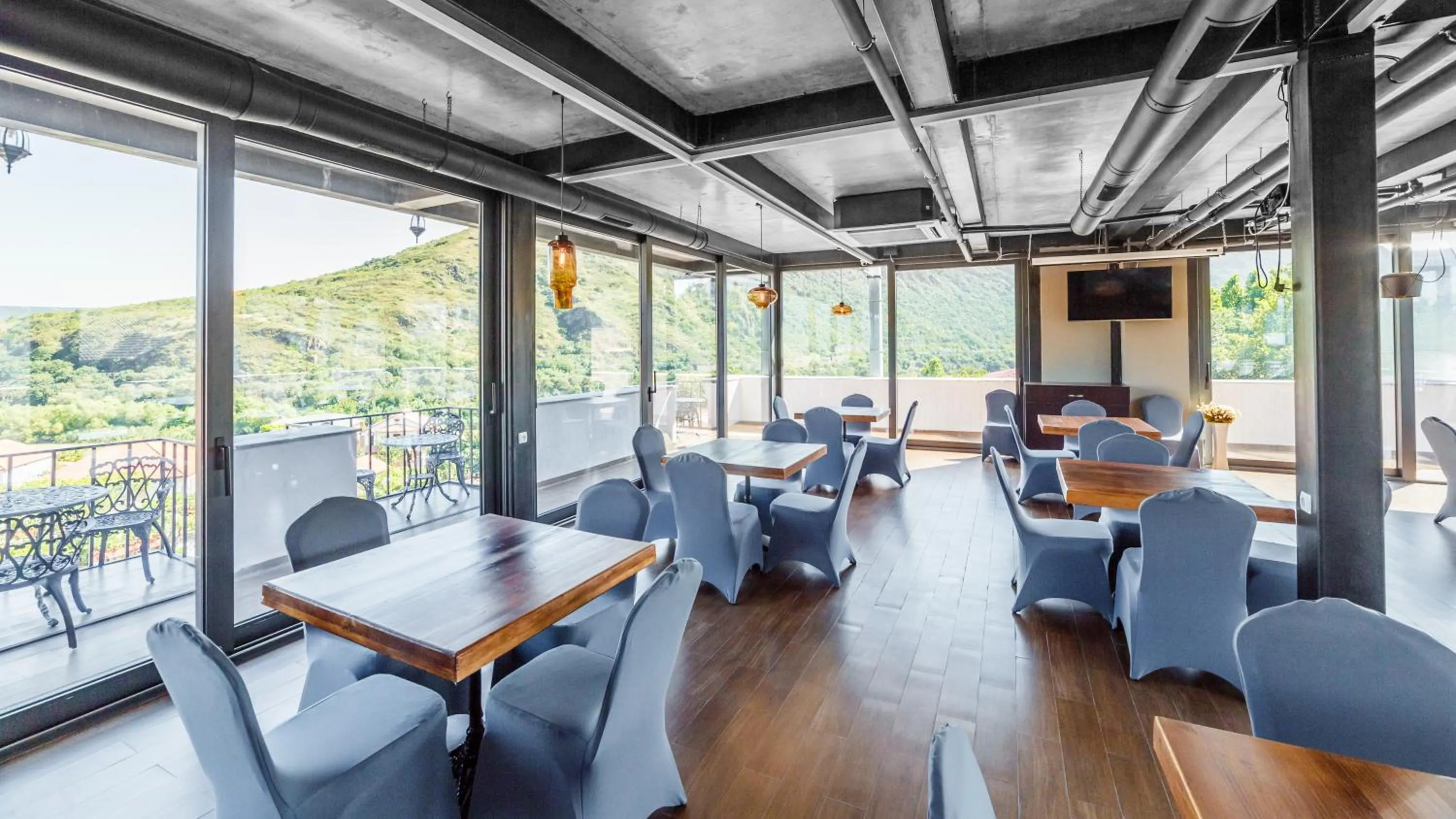 Restaurant/places to eat in Hotel Gino Wellness Mtskheta