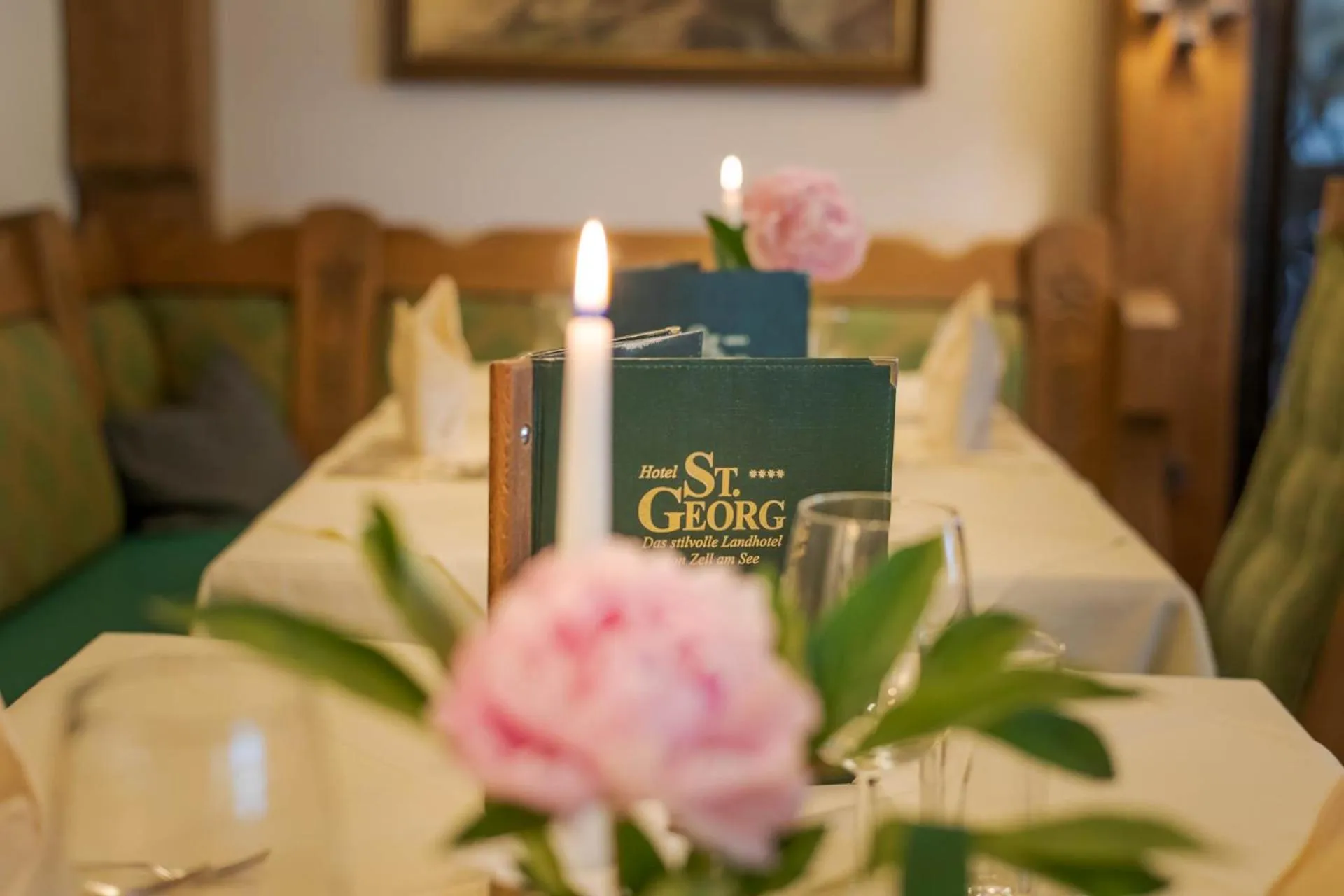 Logo/Certificate/Sign in Hotel St. Georg