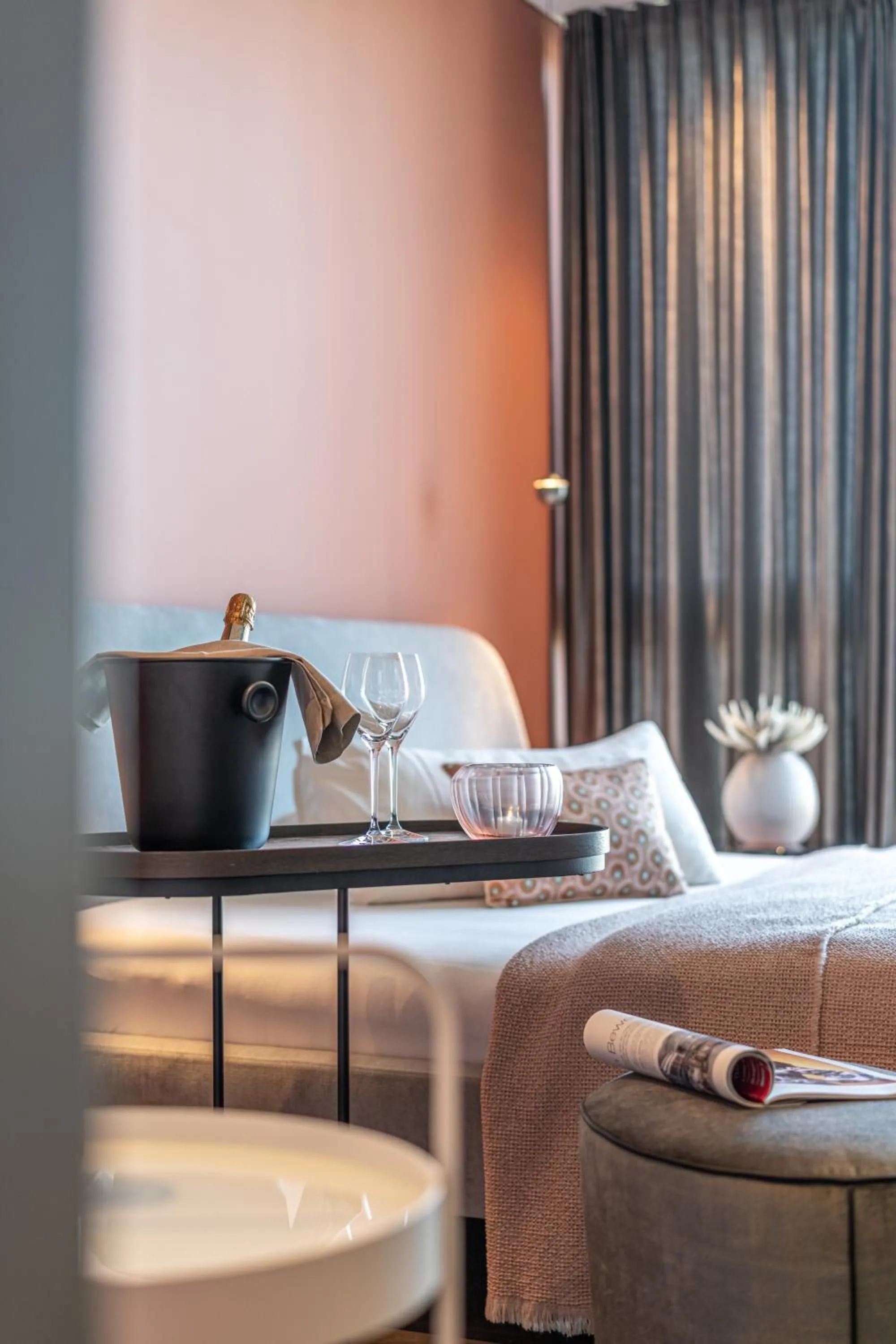 Decorative detail, Bed in hirschen dornbirn - das boutiquestyle hotel - skyrelax & wellness im rooftop