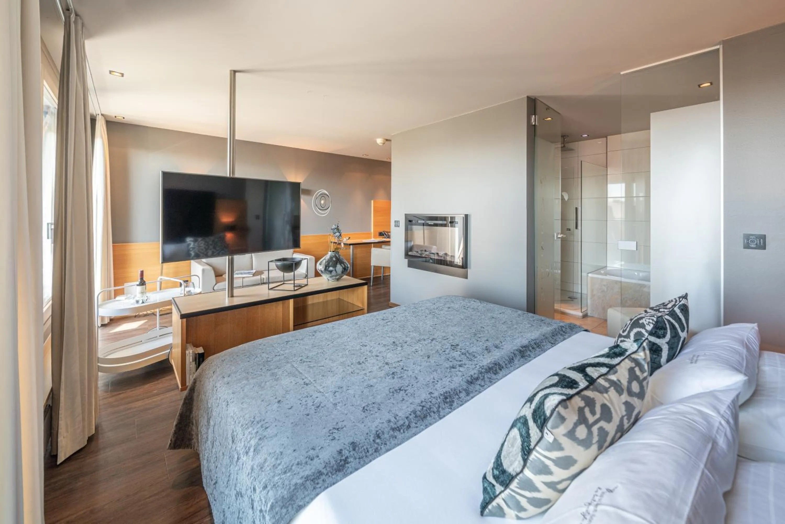 Photo of the whole room, Bed in hirschen dornbirn - das boutiquestyle hotel - skyrelax & wellness im rooftop