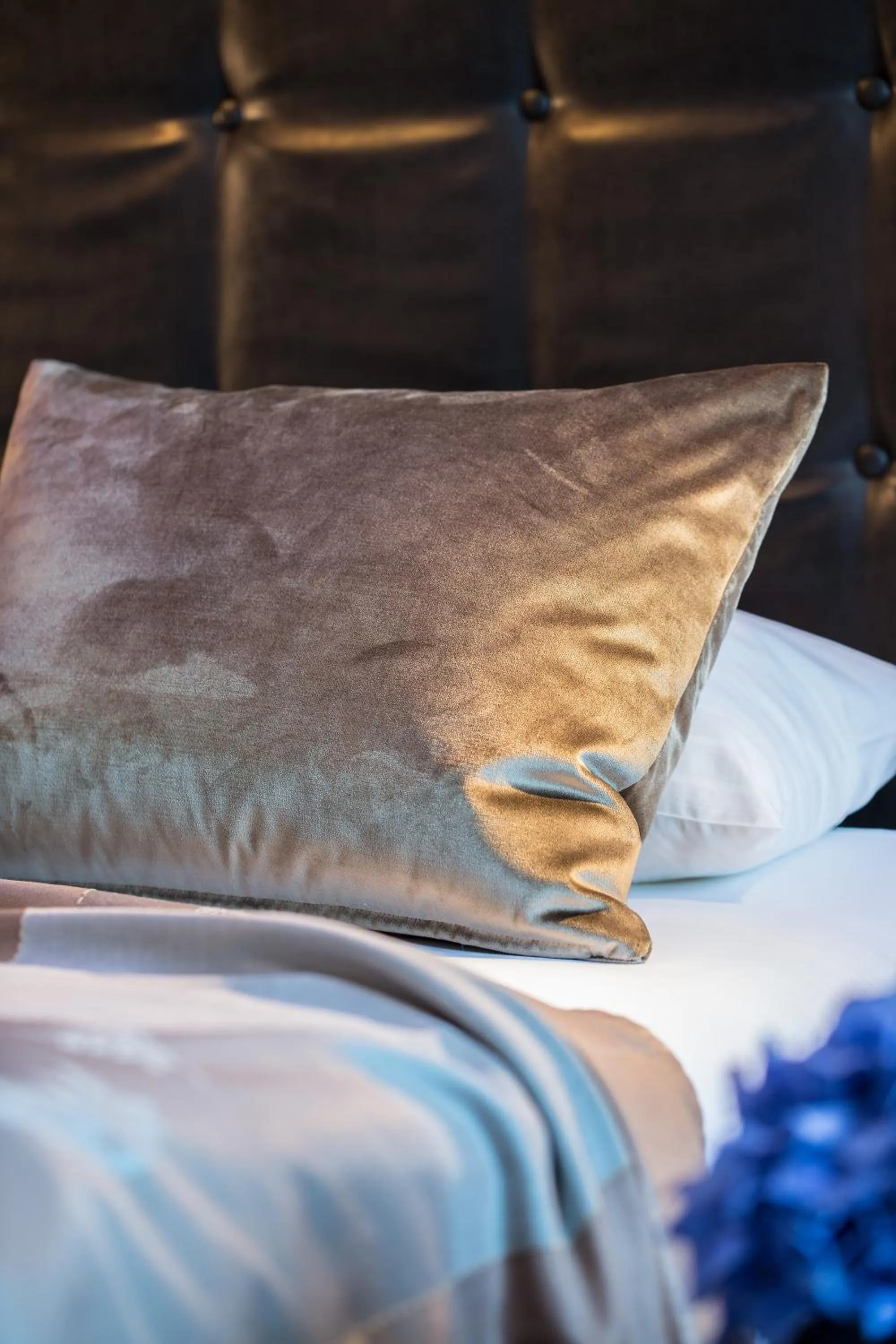 Decorative detail, Bed in hirschen dornbirn - das boutiquestyle hotel - skyrelax & wellness im rooftop