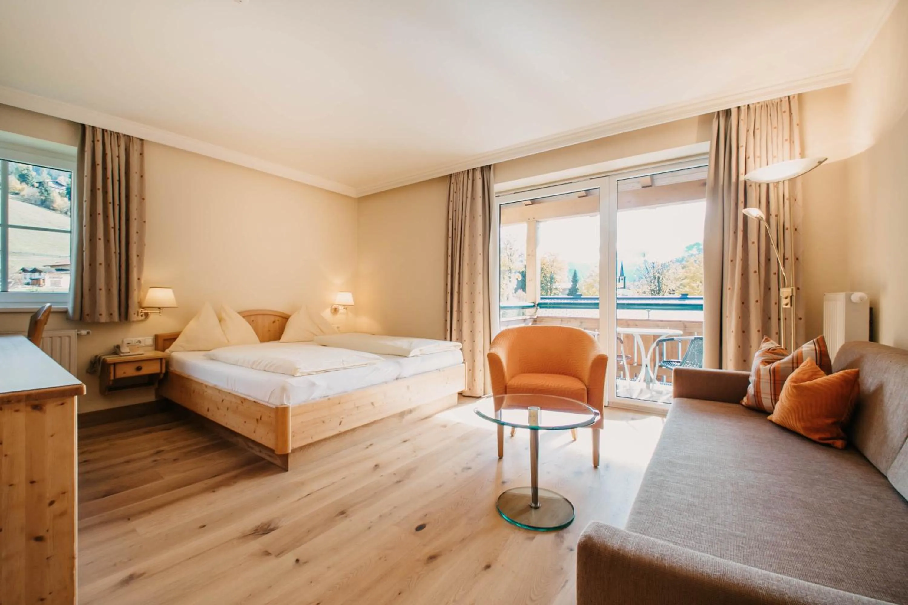 Photo of the whole room, Bed in Hotel Guggenberger