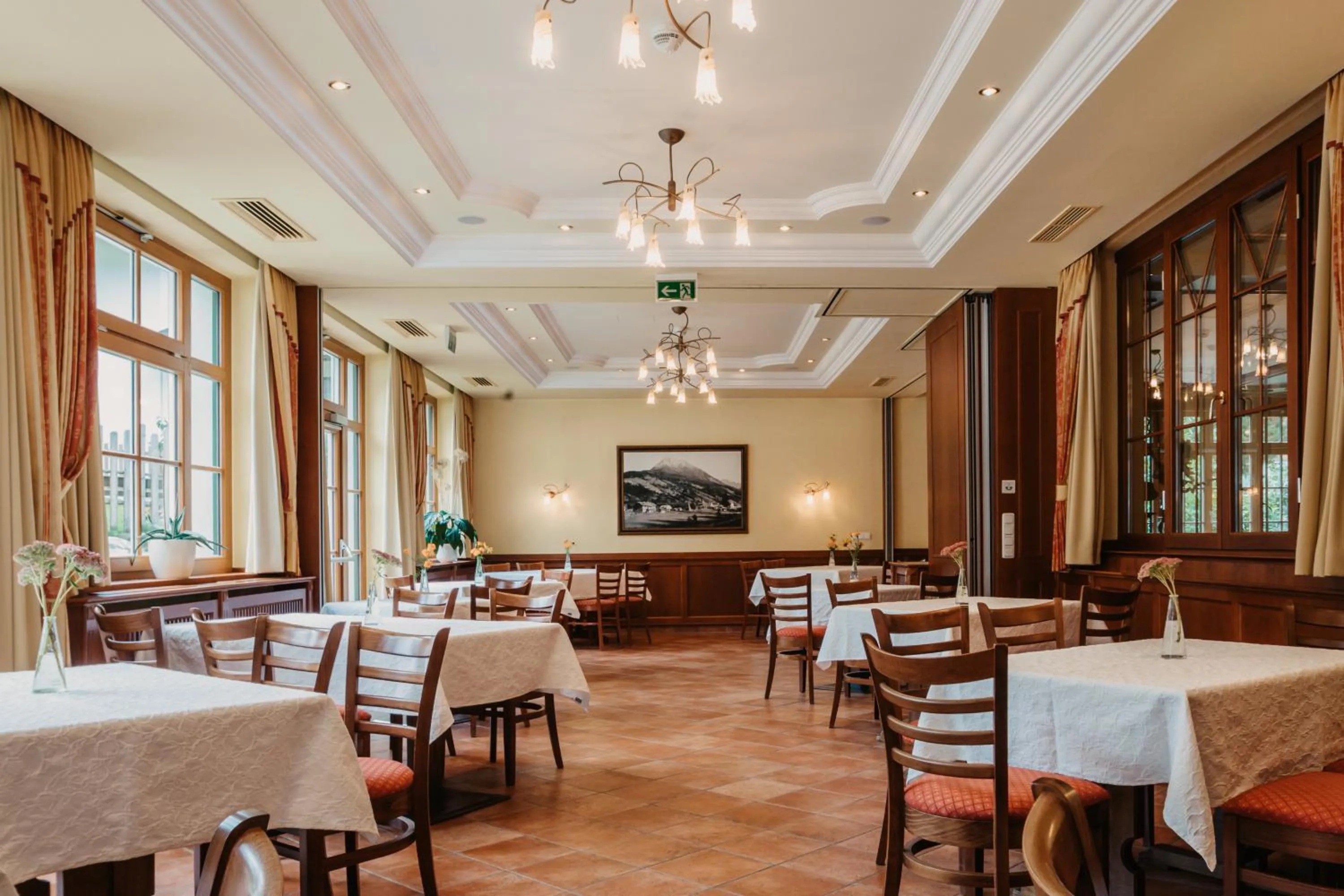 Dining area in Hotel Guggenberger