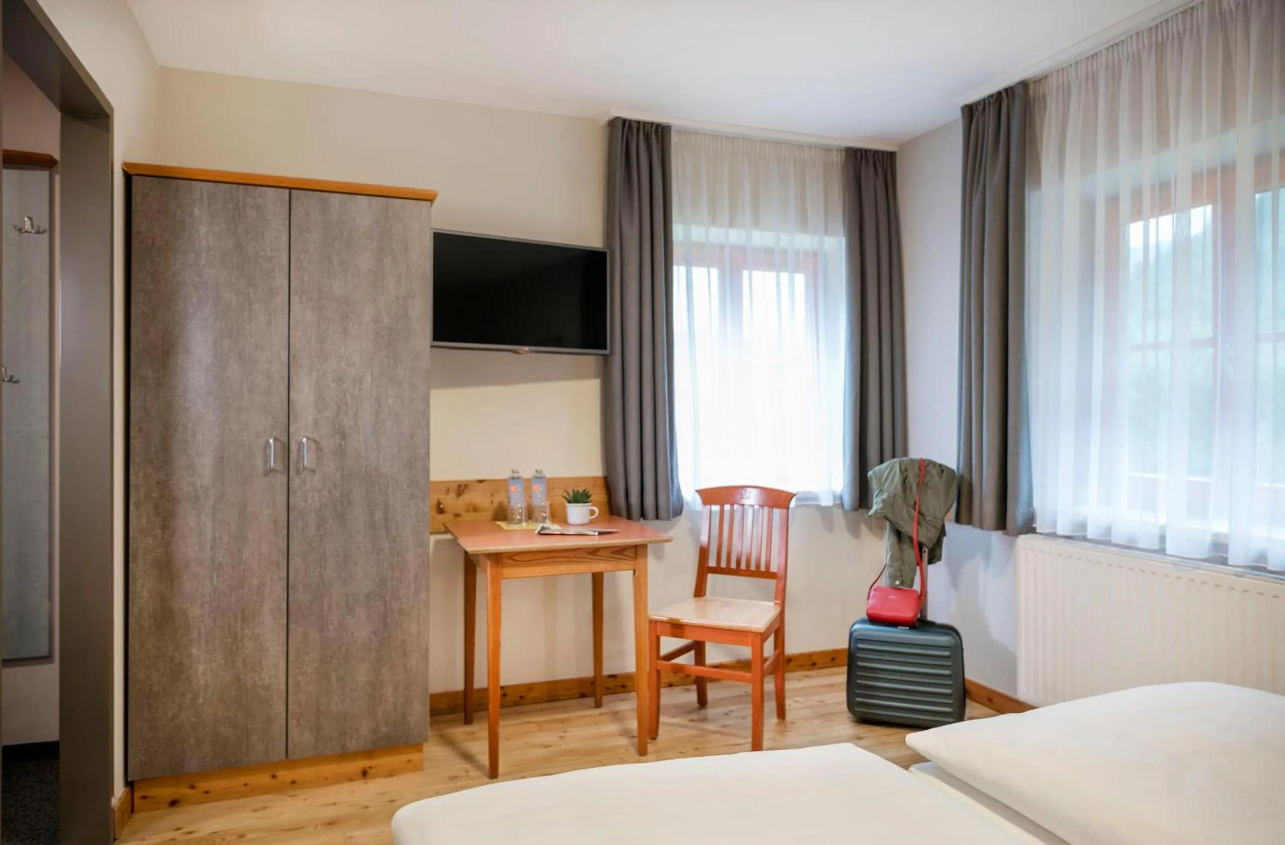 TV and multimedia, Bed in JUFA Hotel Eisenerzer Ramsau