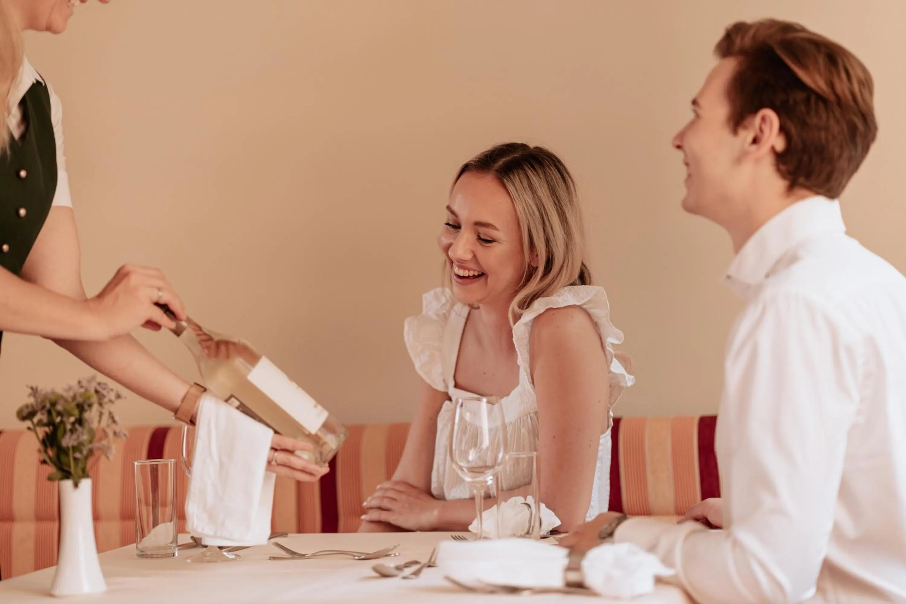 Restaurant/places to eat in Schlössl Hotel Kindl