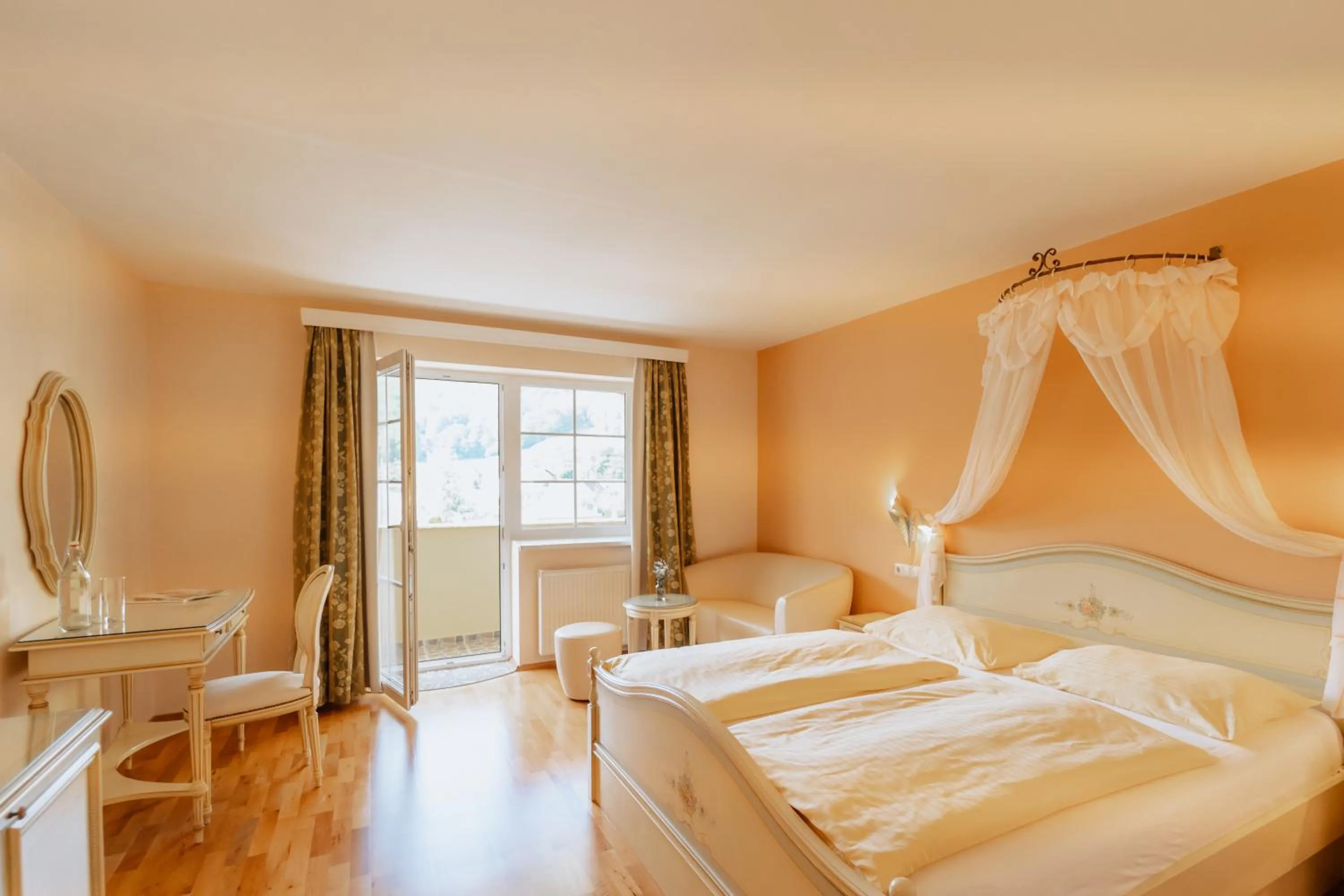 Bed in Schlössl Hotel Kindl