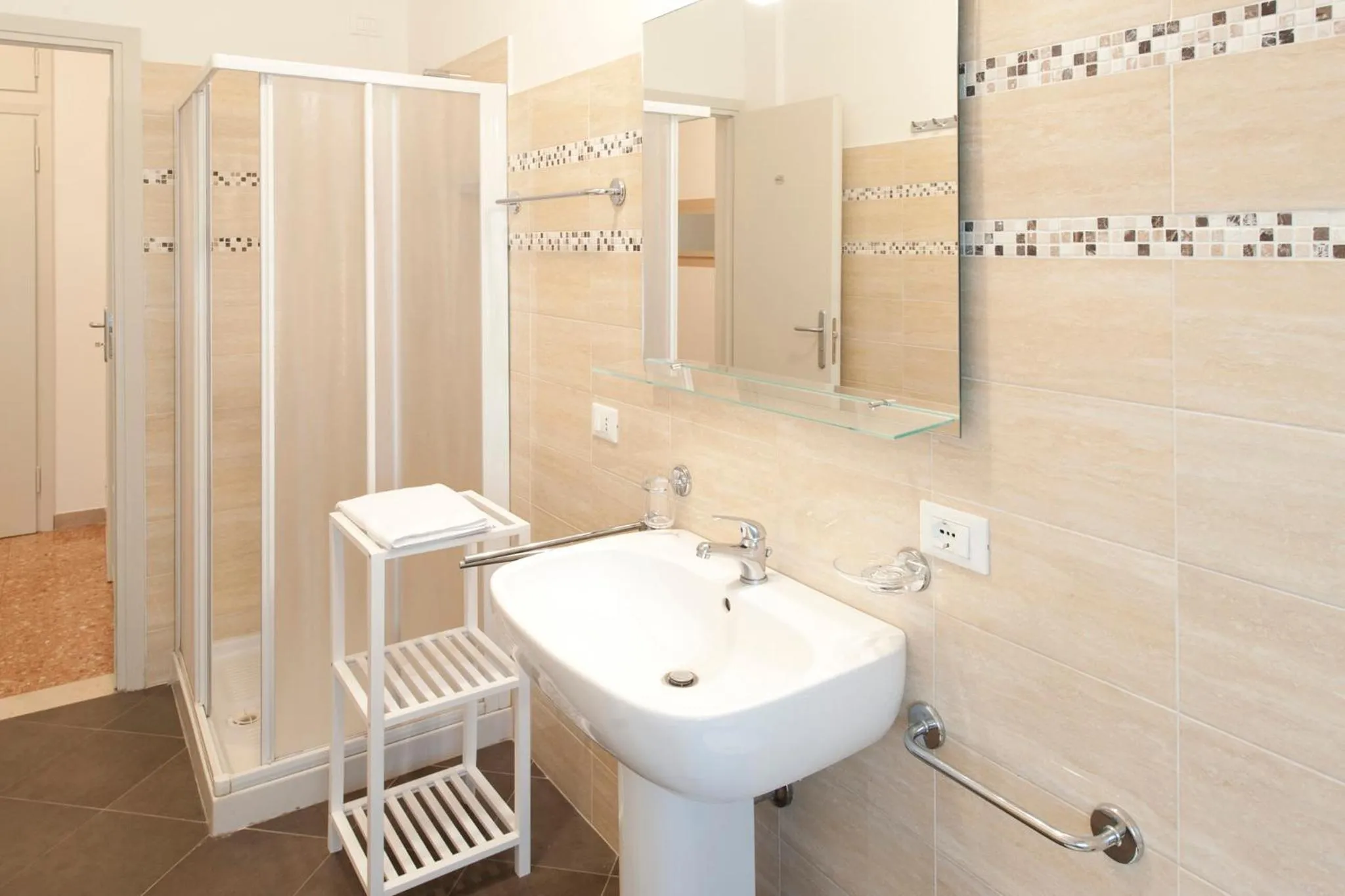 Bathroom in Gardenia Guest House