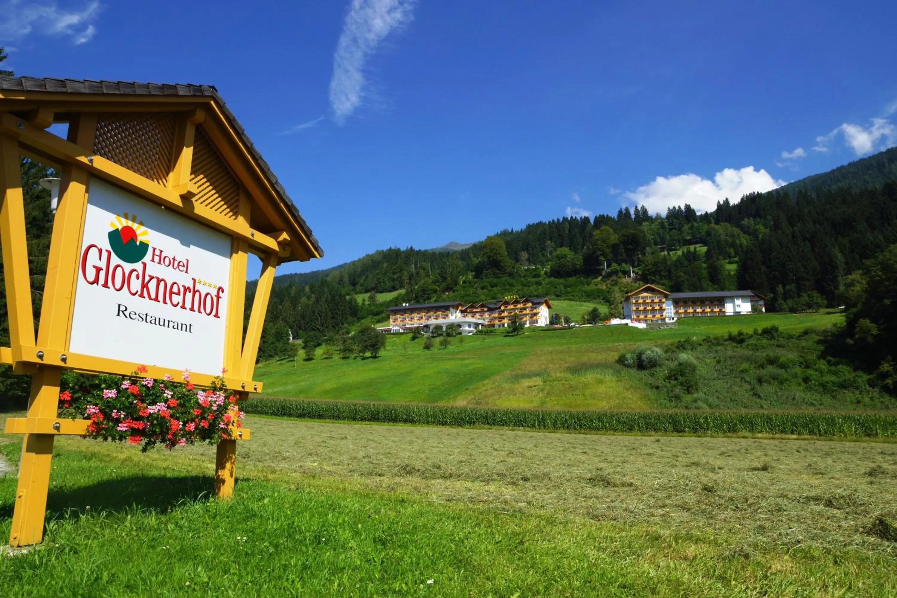 Property building in Hotel Glocknerhof