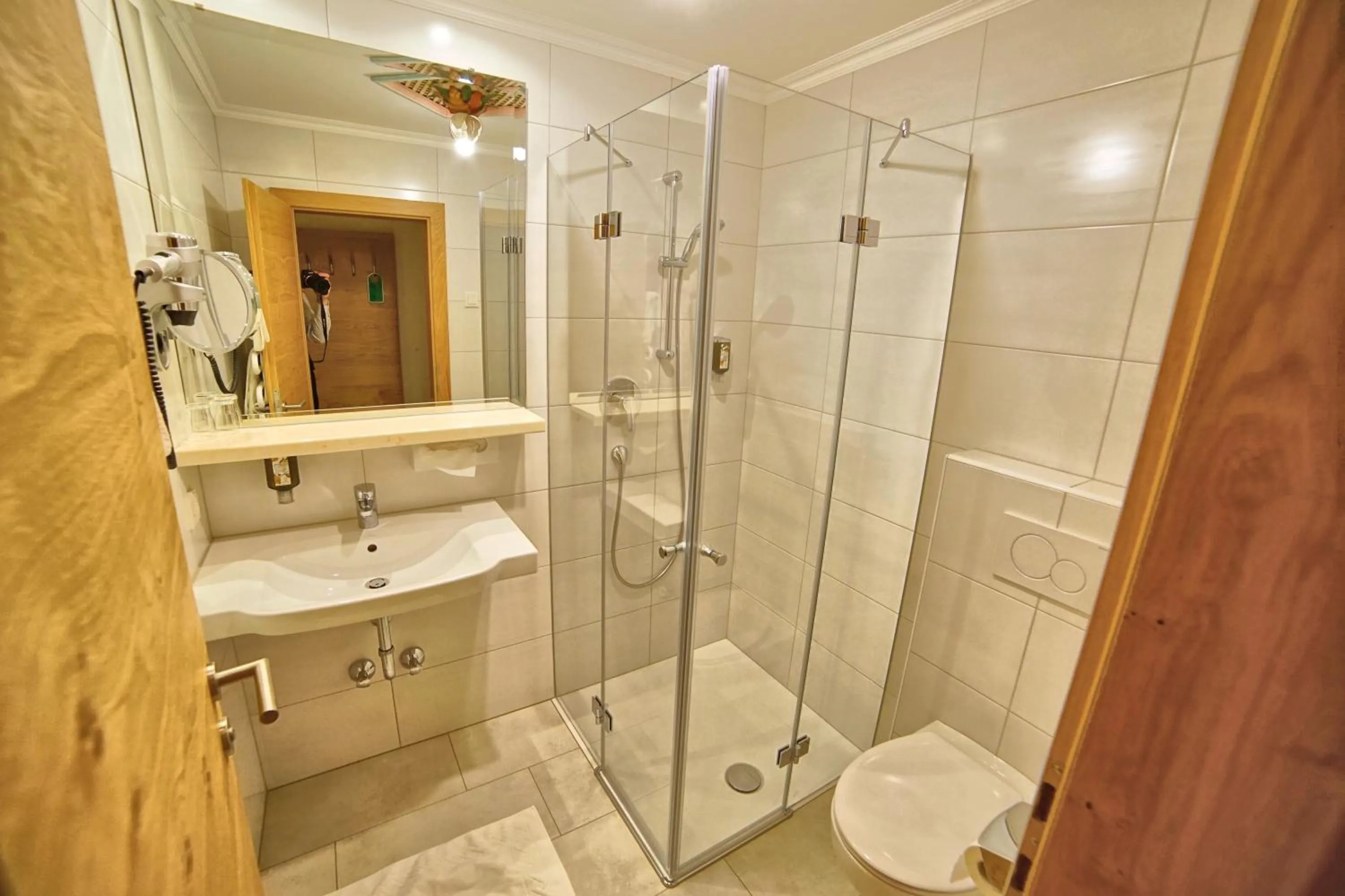 Shower in Hotel Glocknerhof