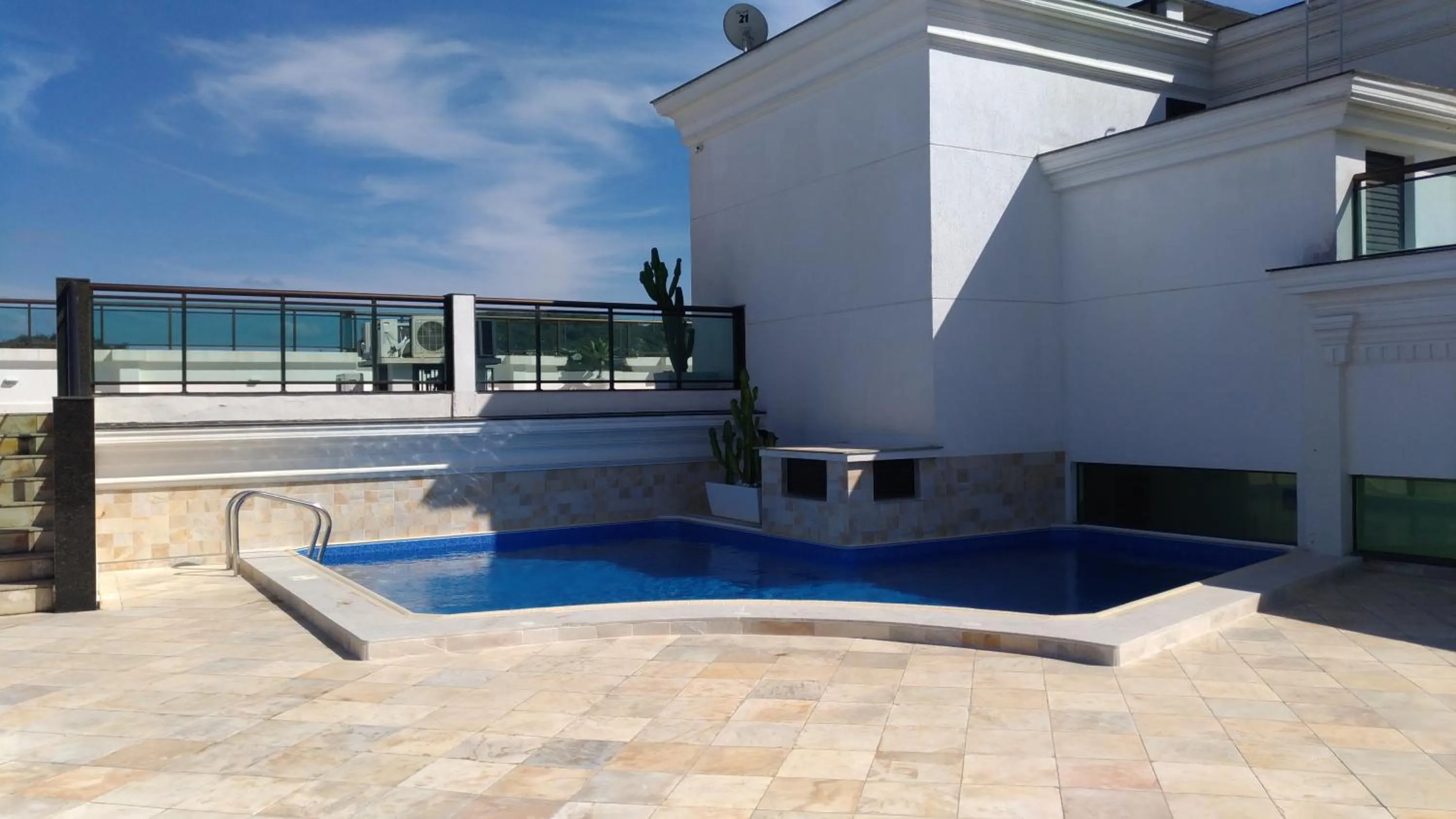 Swimming pool in Loft da Prainha