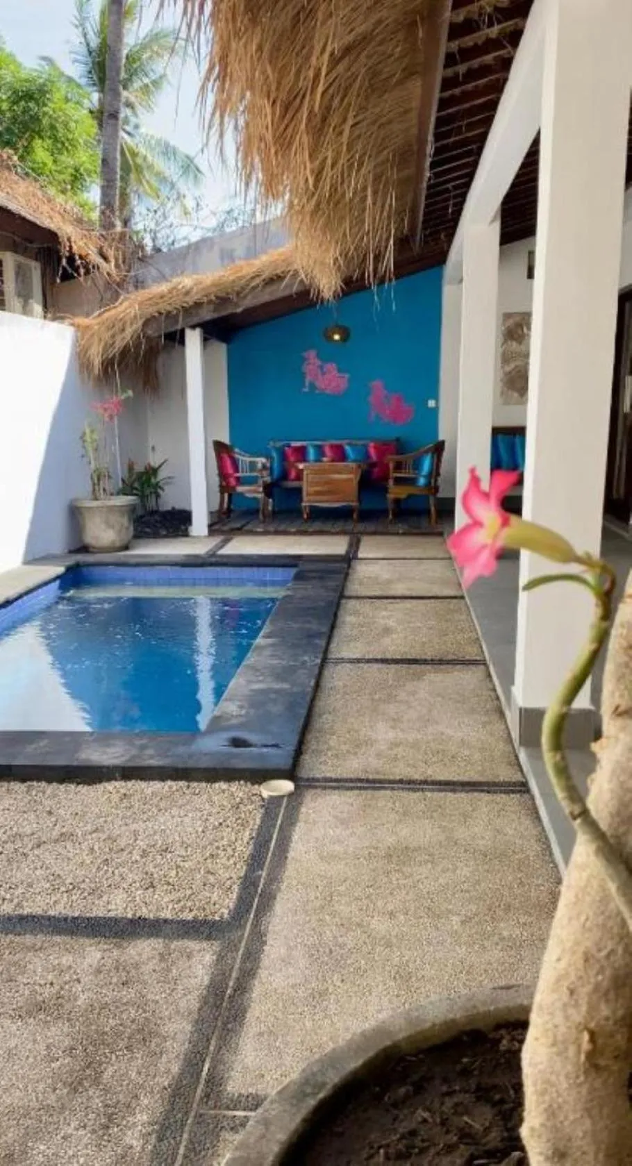 Swimming pool in Trawangan Nirvana