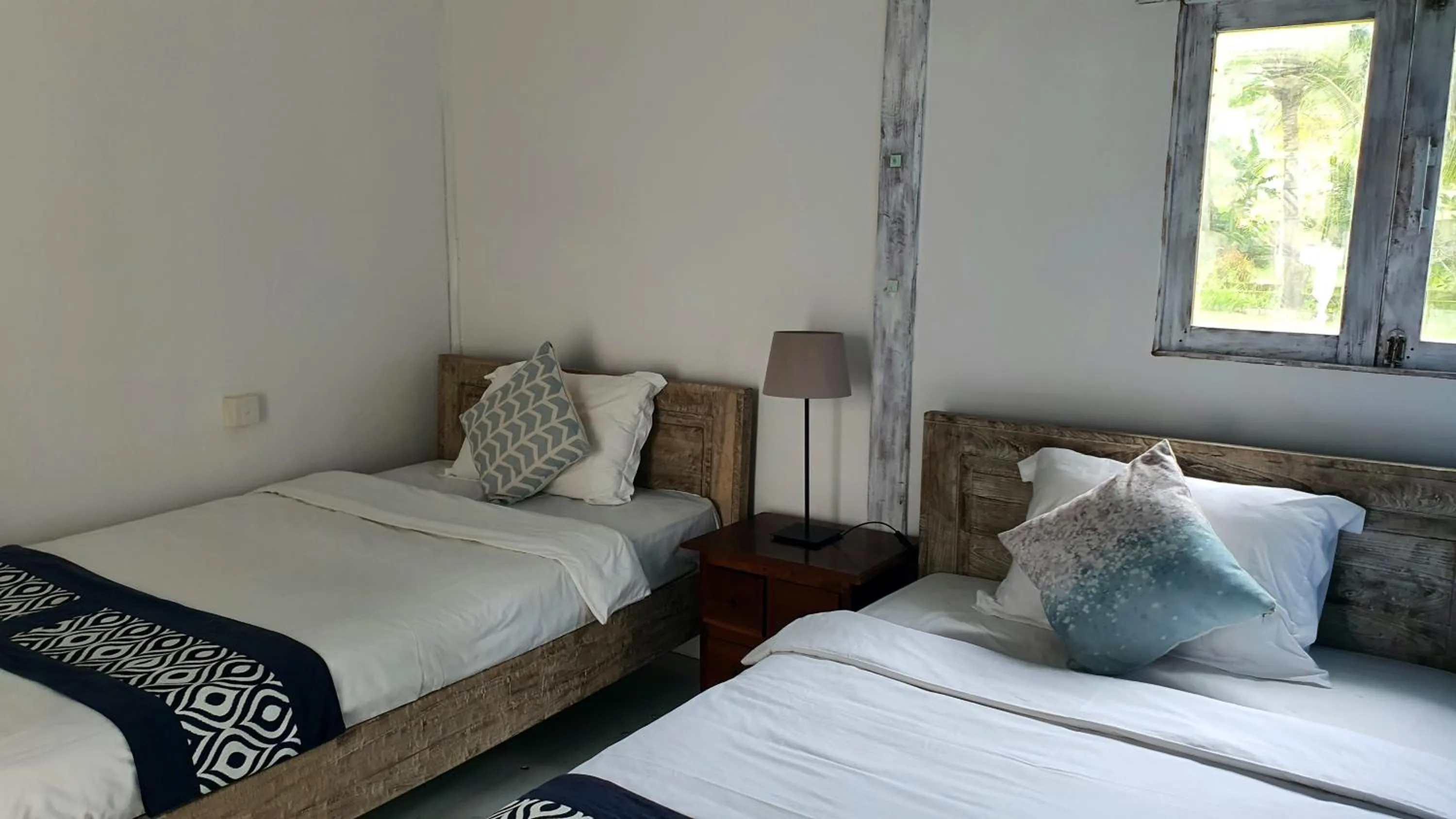 Bedroom, Bed in Myamo Beach Lodge