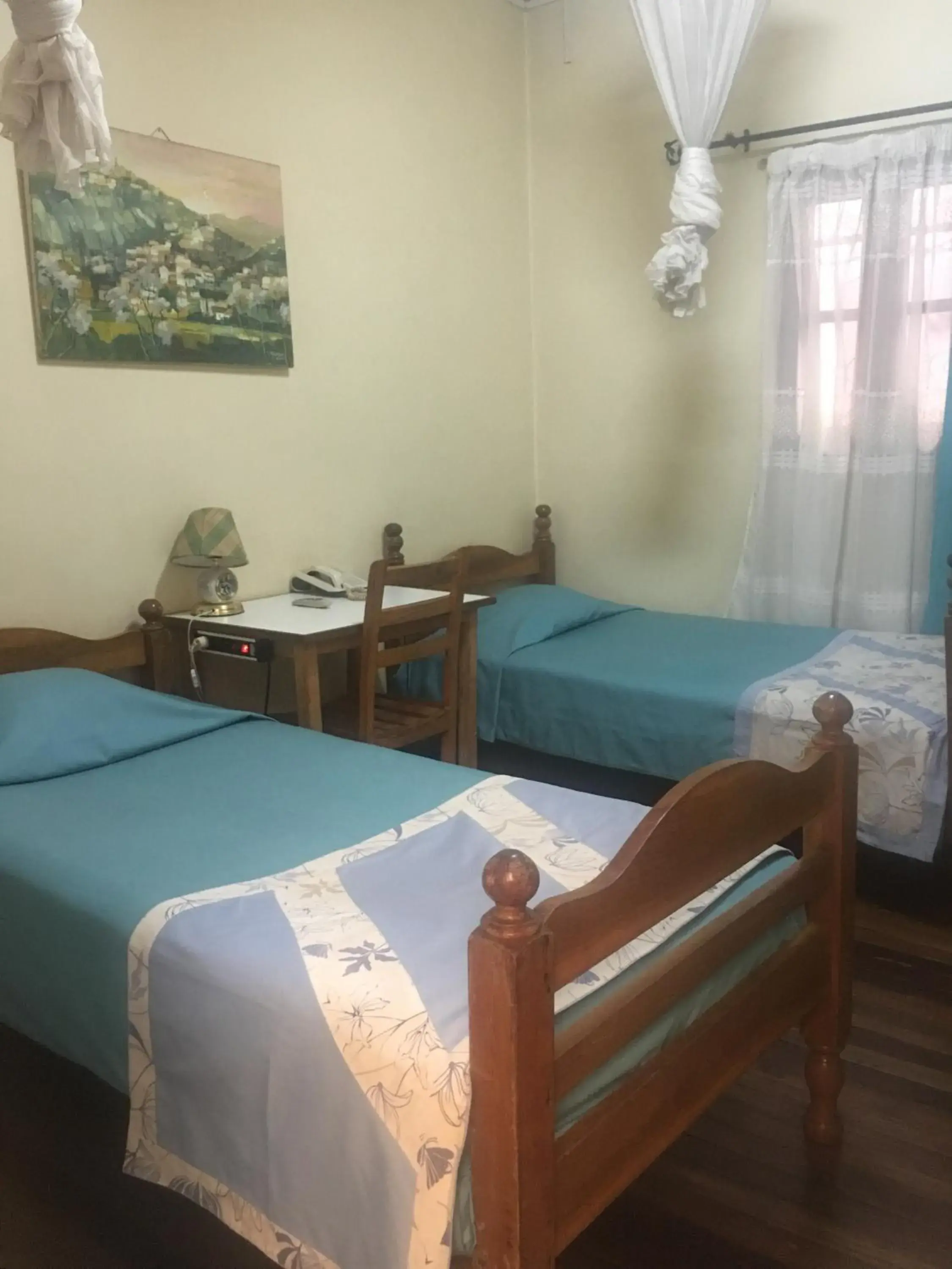 Single Bed in Female Dormitory Room in TANA-JACARANDA Single Bed in Female Dormitory Room in TANA-JACARANDA