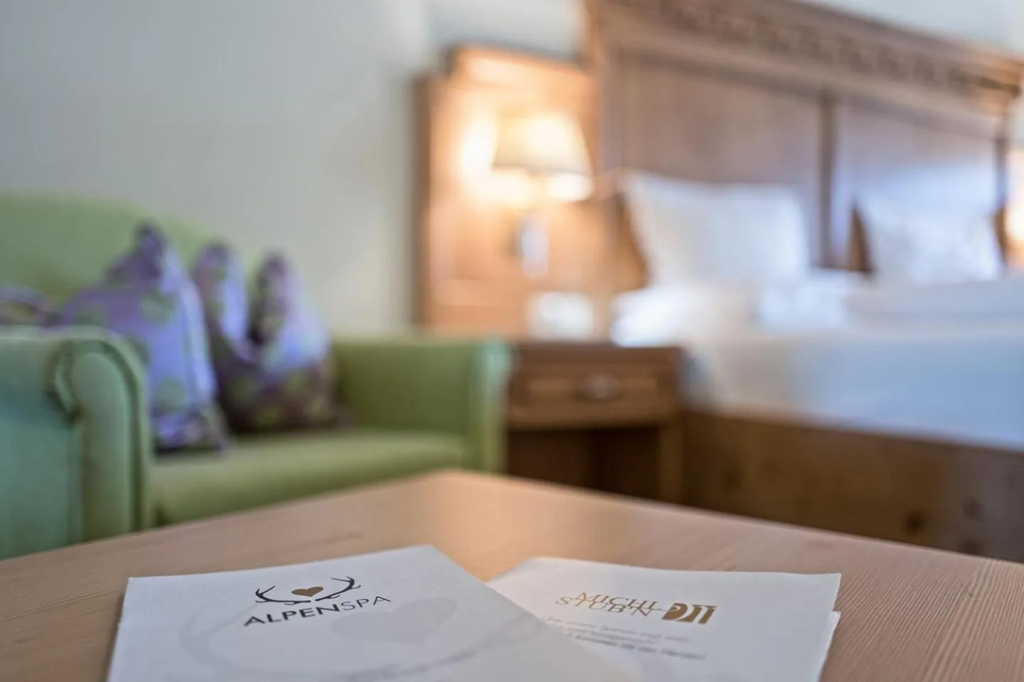 Bedroom, Bed in Vier Jahreszeiten Wellnessresort Achensee