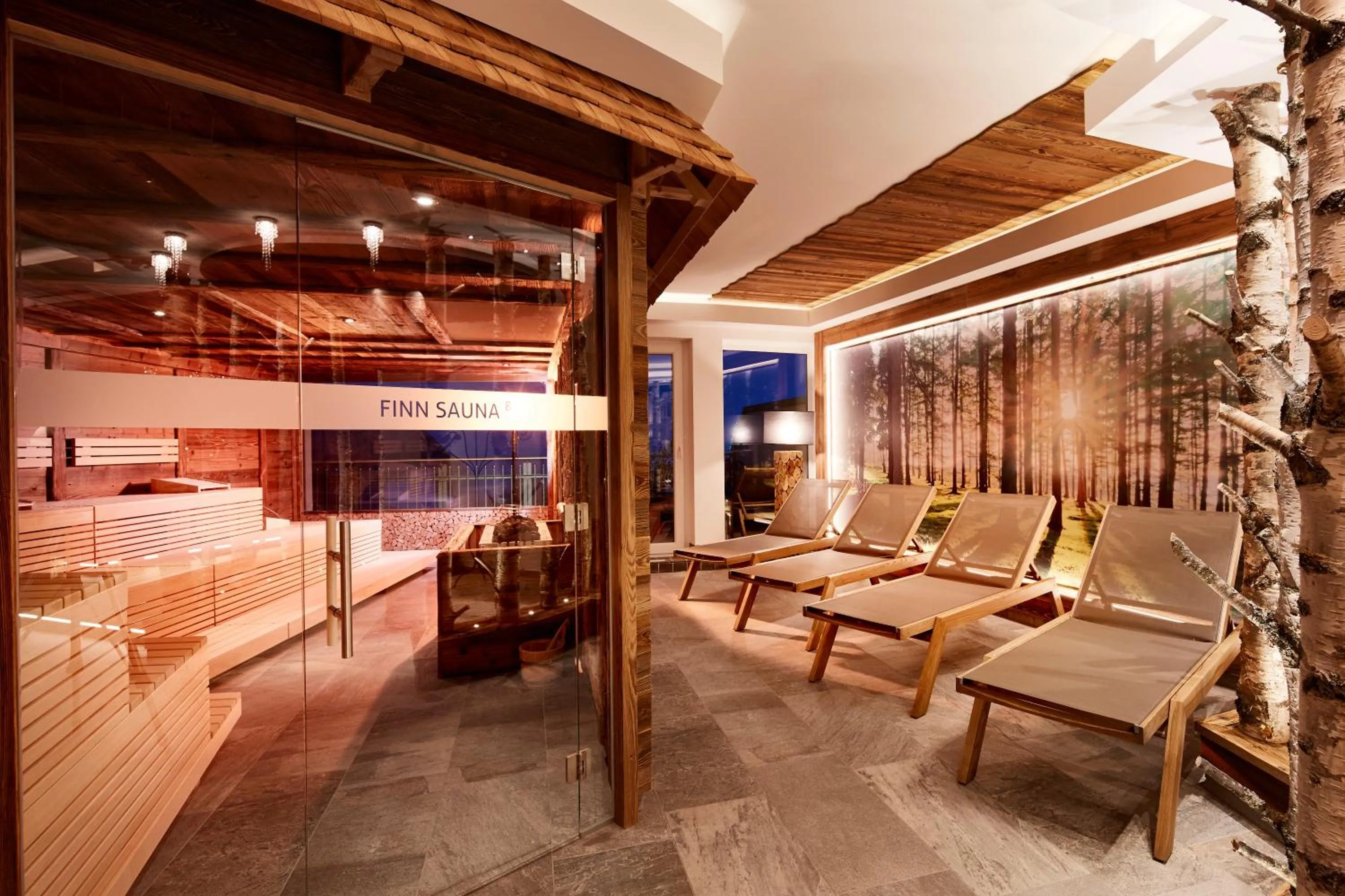 Spa and wellness centre/facilities, Bed in Vier Jahreszeiten Wellnessresort Achensee