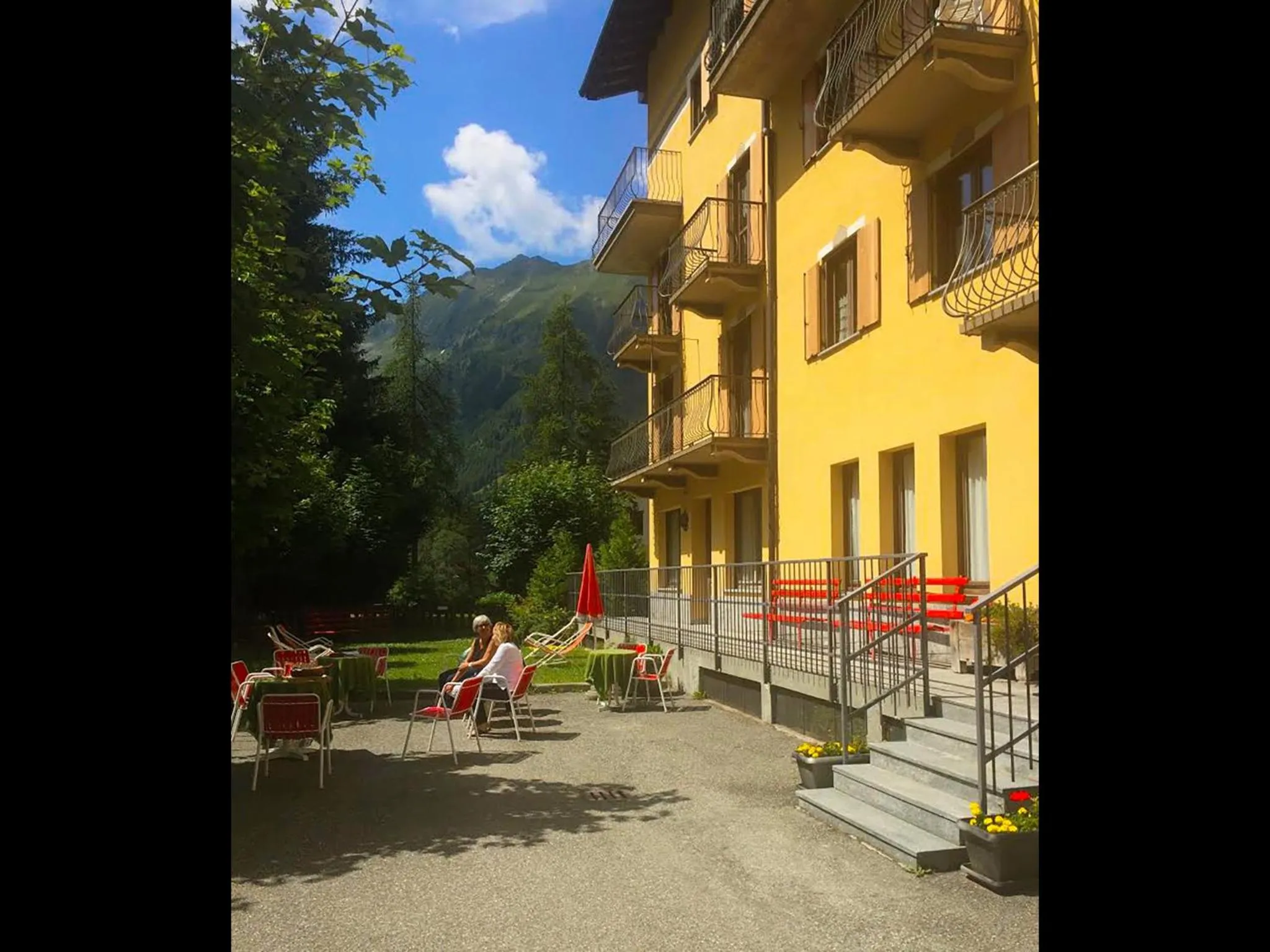 Facade/entrance in R.T.A. Hotel Monte Rosa