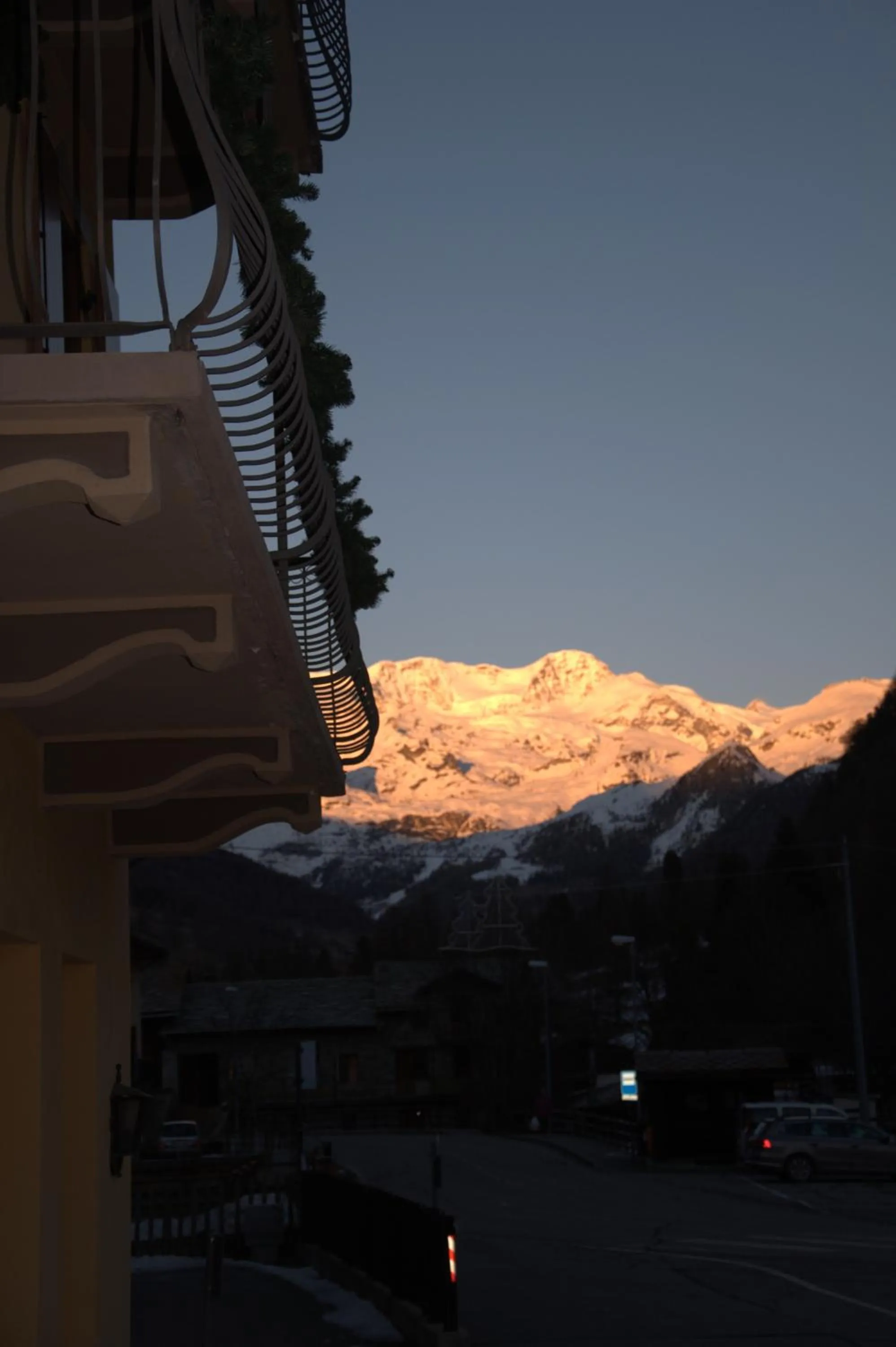 Mountain view in R.T.A. Hotel Monte Rosa