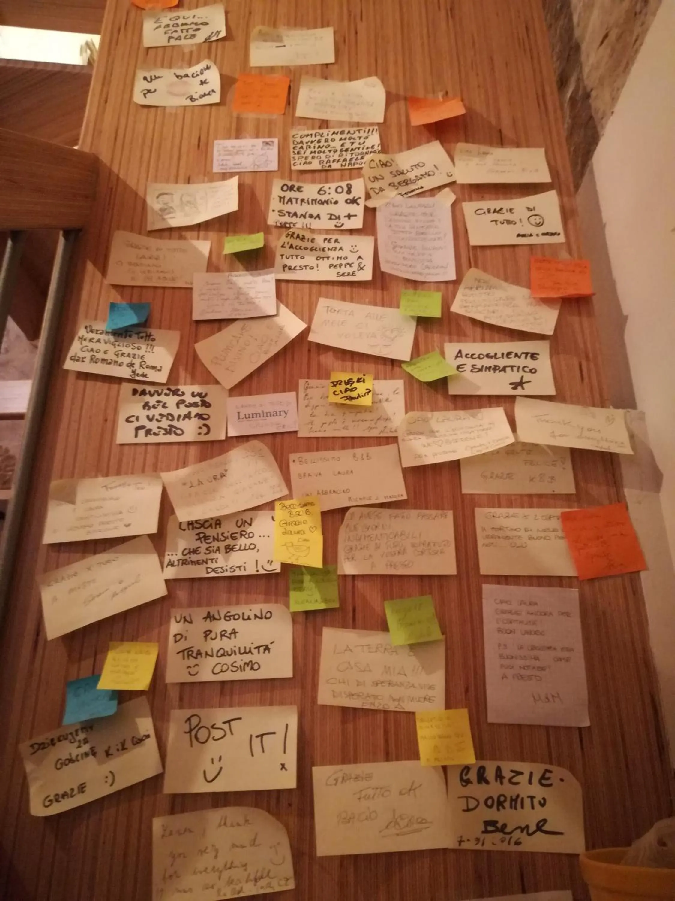 Decorative detail in B&B ANTICO GRANAIO