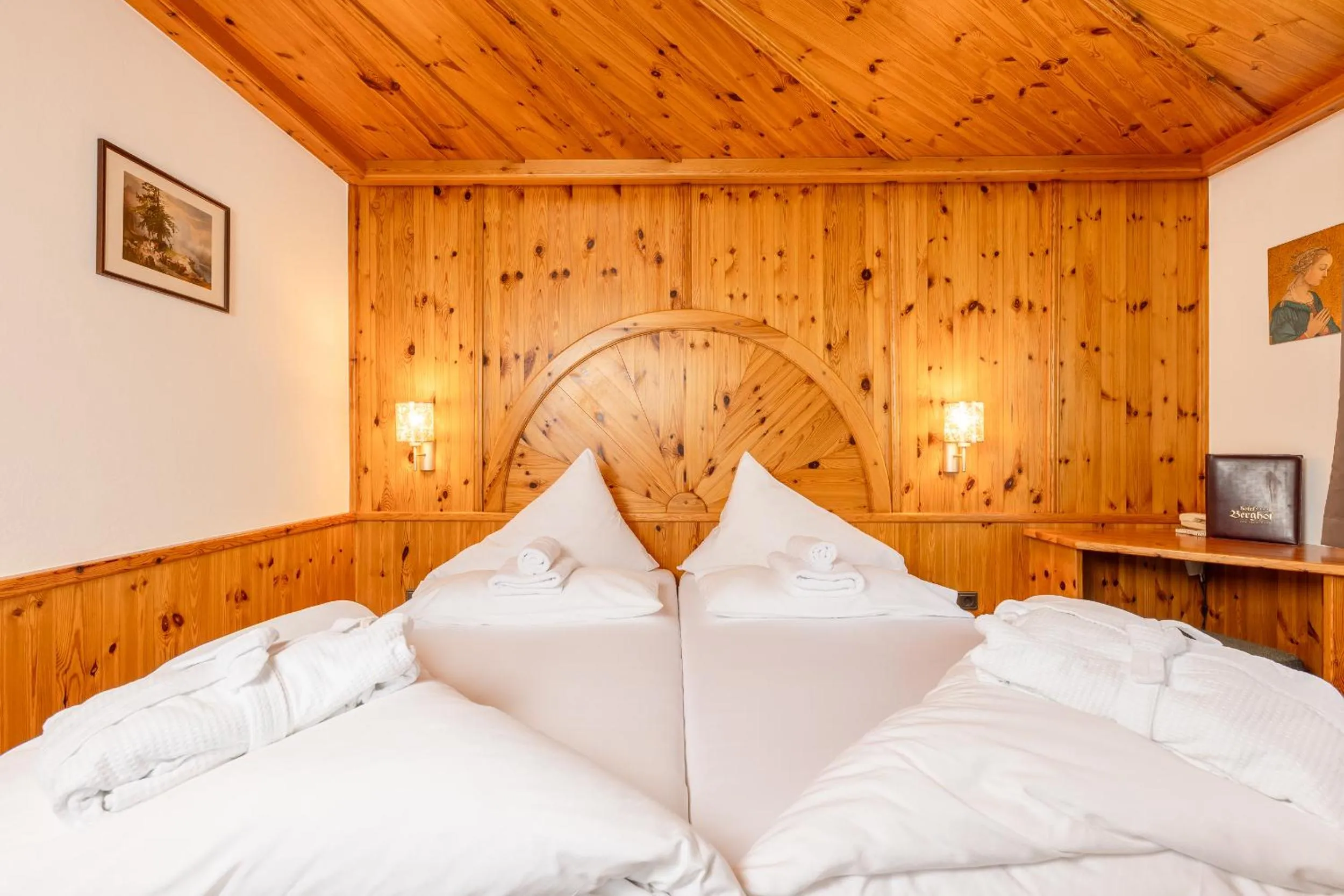 Bed in Hotel Berghof