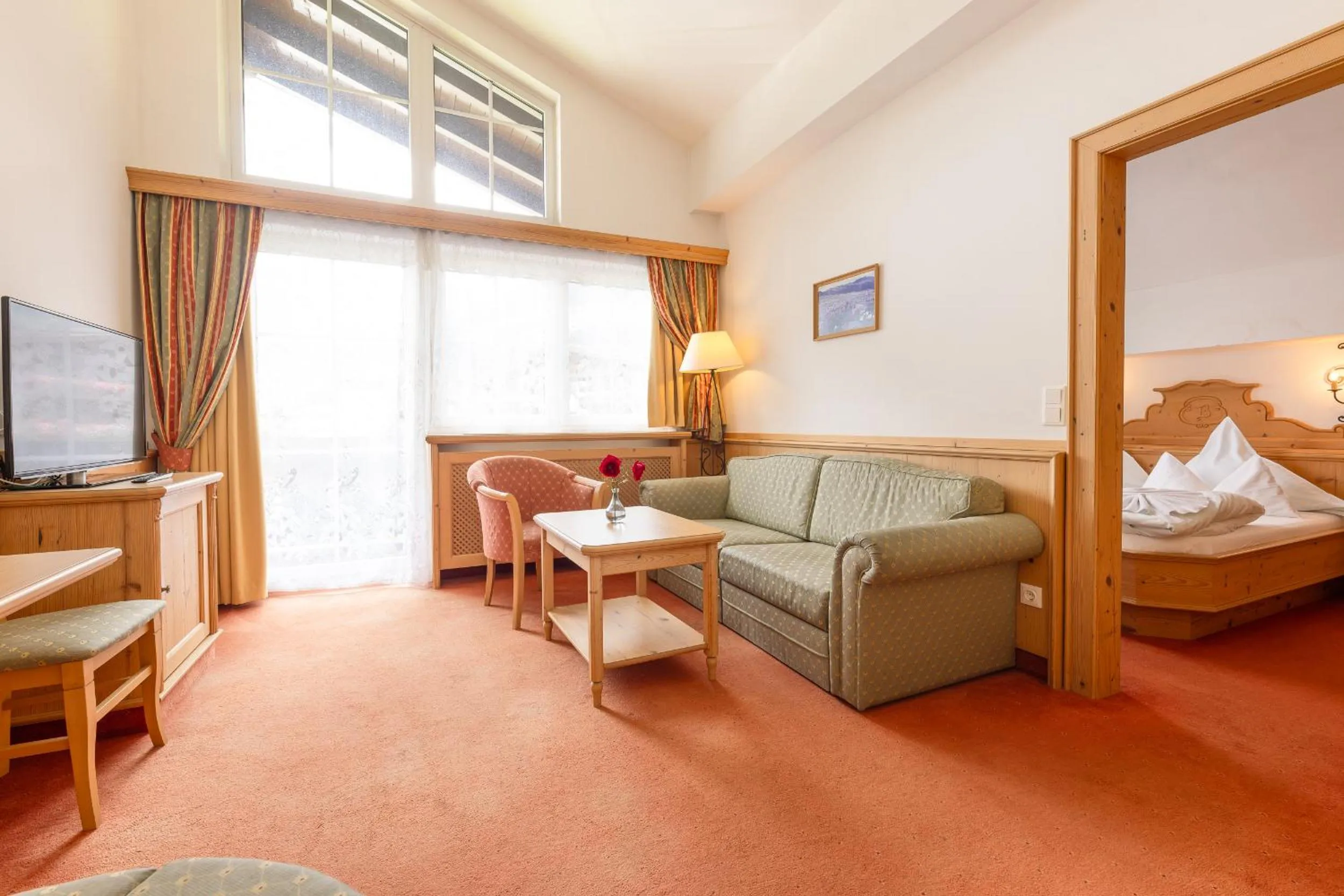 Photo of the whole room, Bed in Hotel Berghof