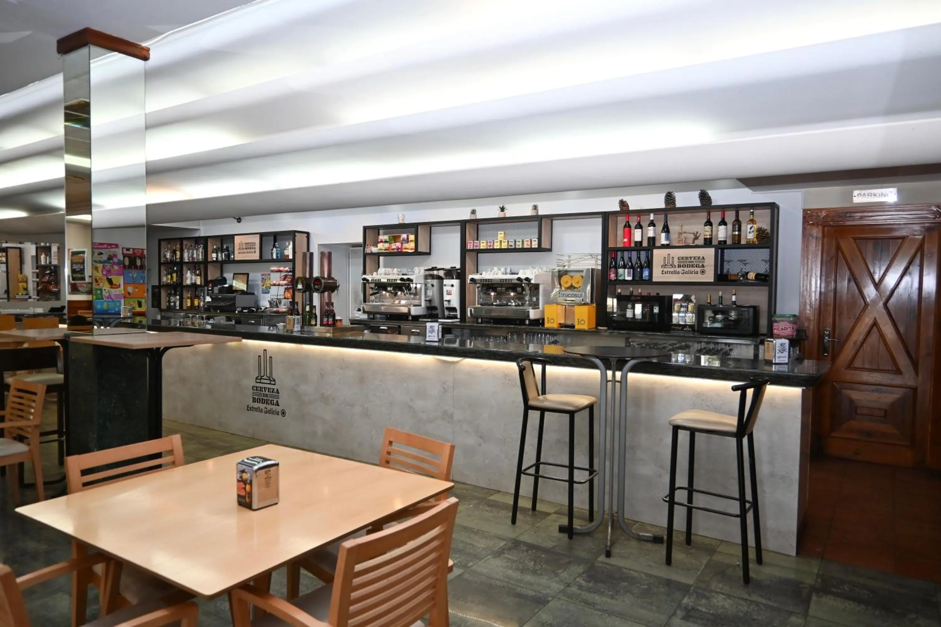 Property building in Hotel del Sol