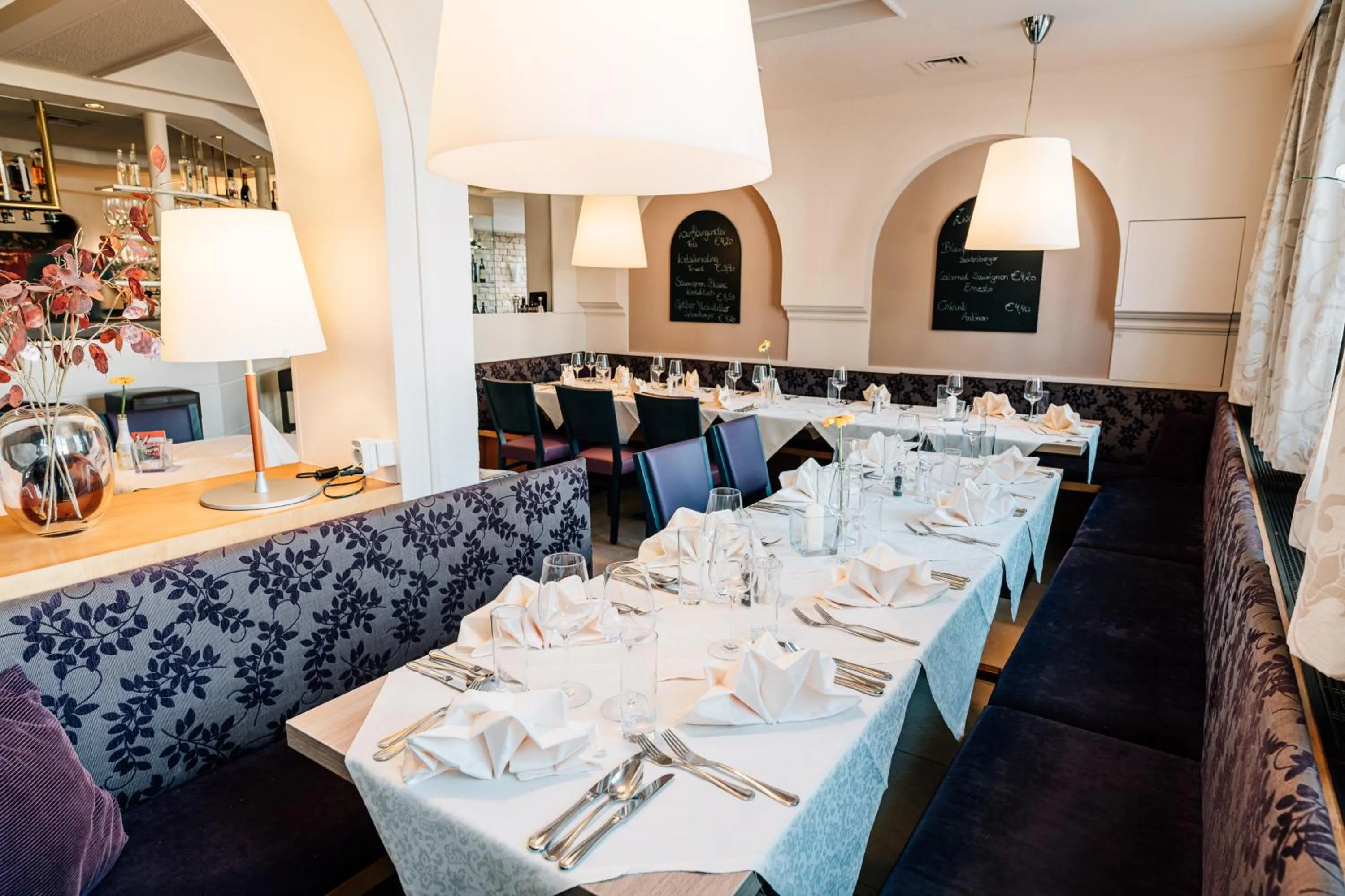 Restaurant/places to eat in Hotel Römerstube