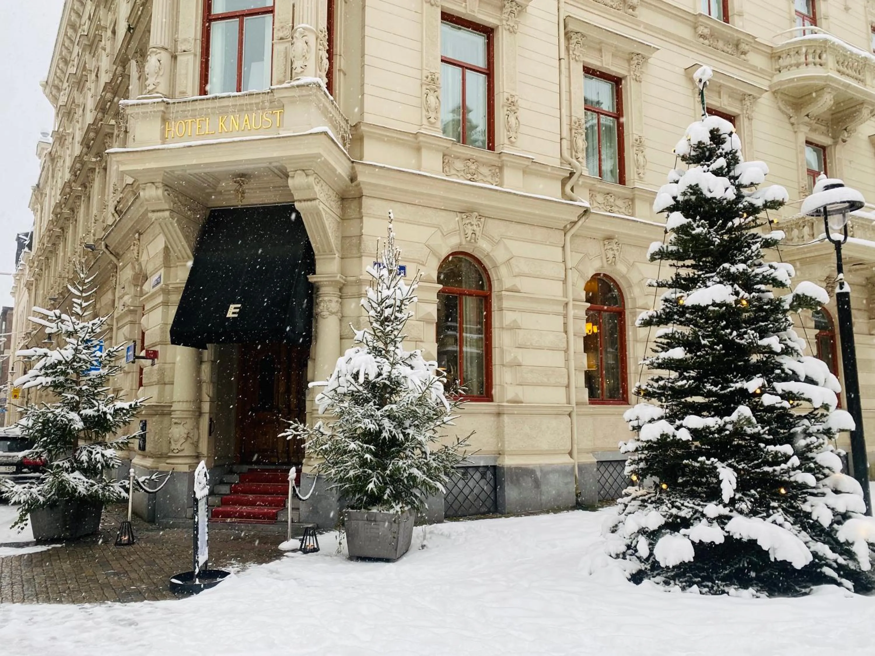 Facade/entrance in Elite Hotel Knaust