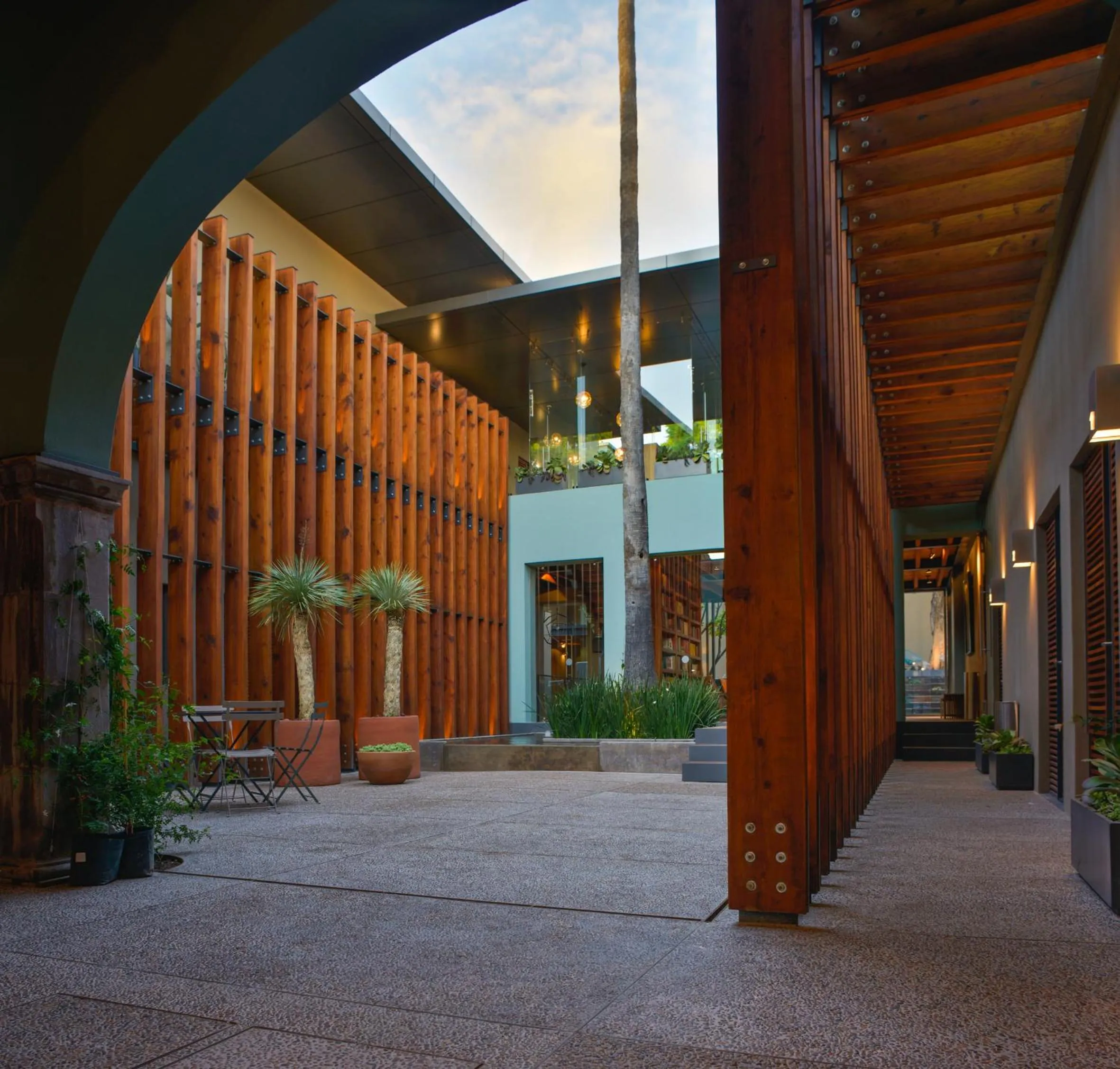 Facade/entrance in Hotel Criol