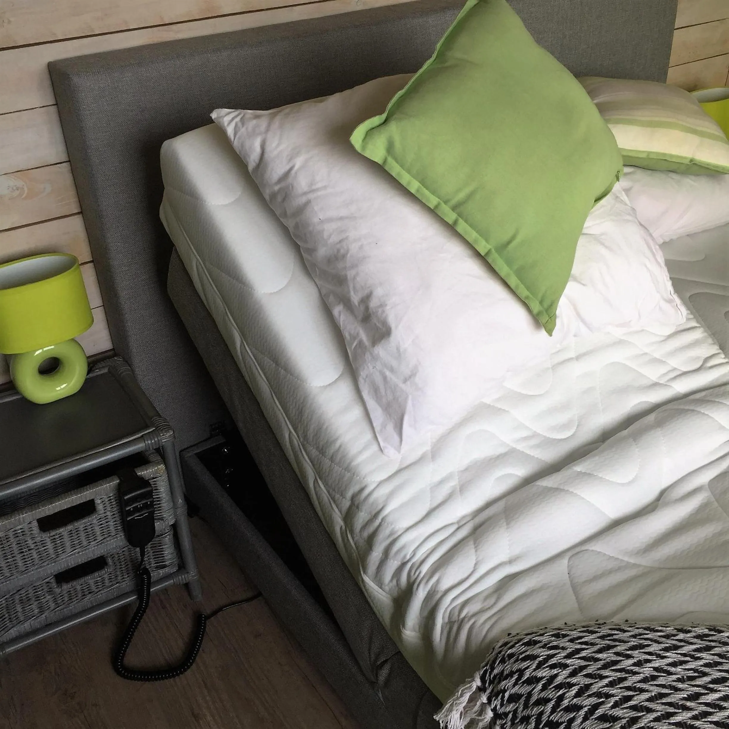 Decorative detail, Bed in B&B De Eifelhoeve