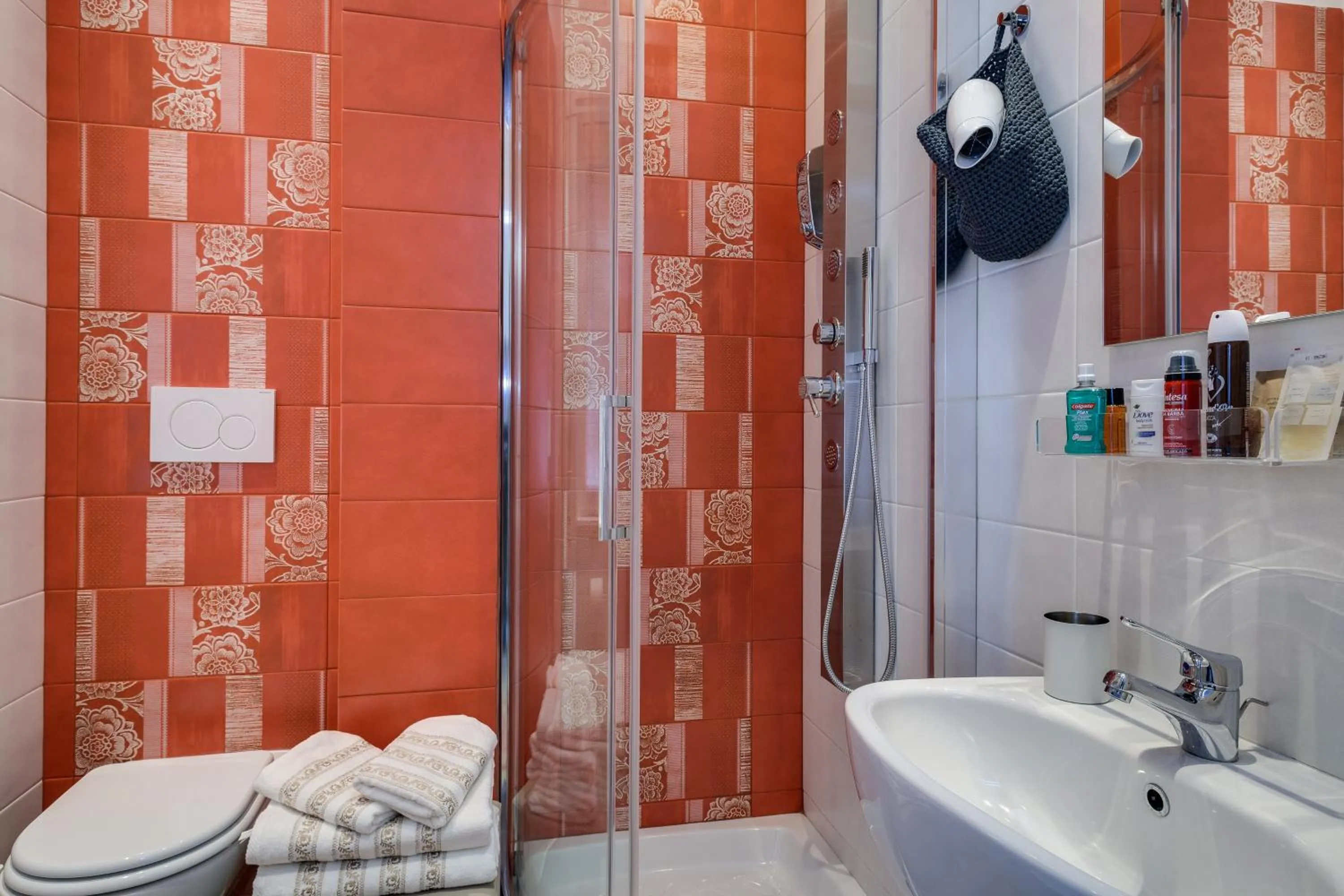 Bathroom in Dreamsrome Suites